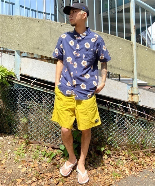 RVCA/ルーカ 花柄シャツ 半袖カジュアルシャツ/レーヨンシャツ