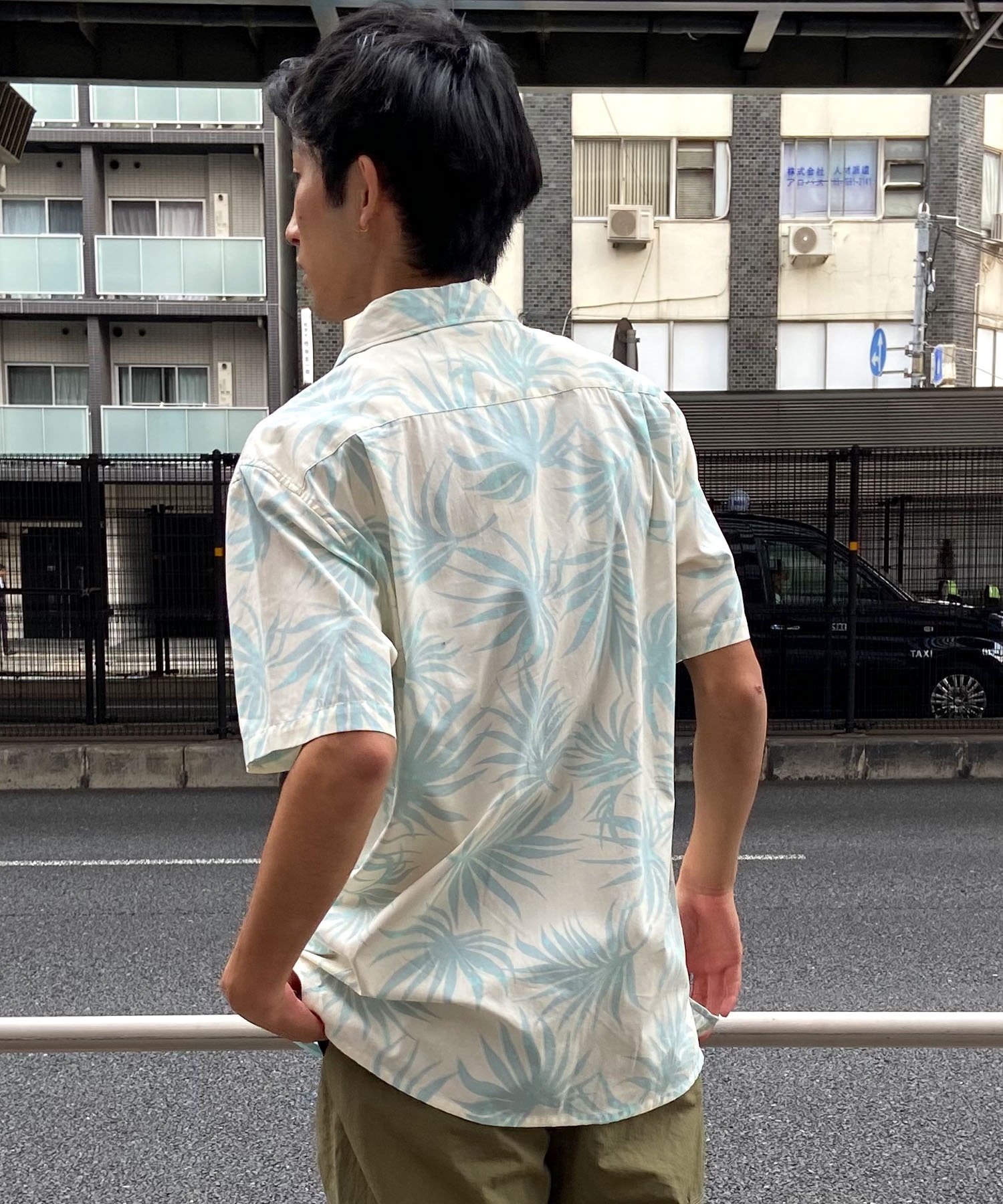 QUIKSILVER クイックシルバー メンズ 半袖 シャツ アロハシャツ とろみ