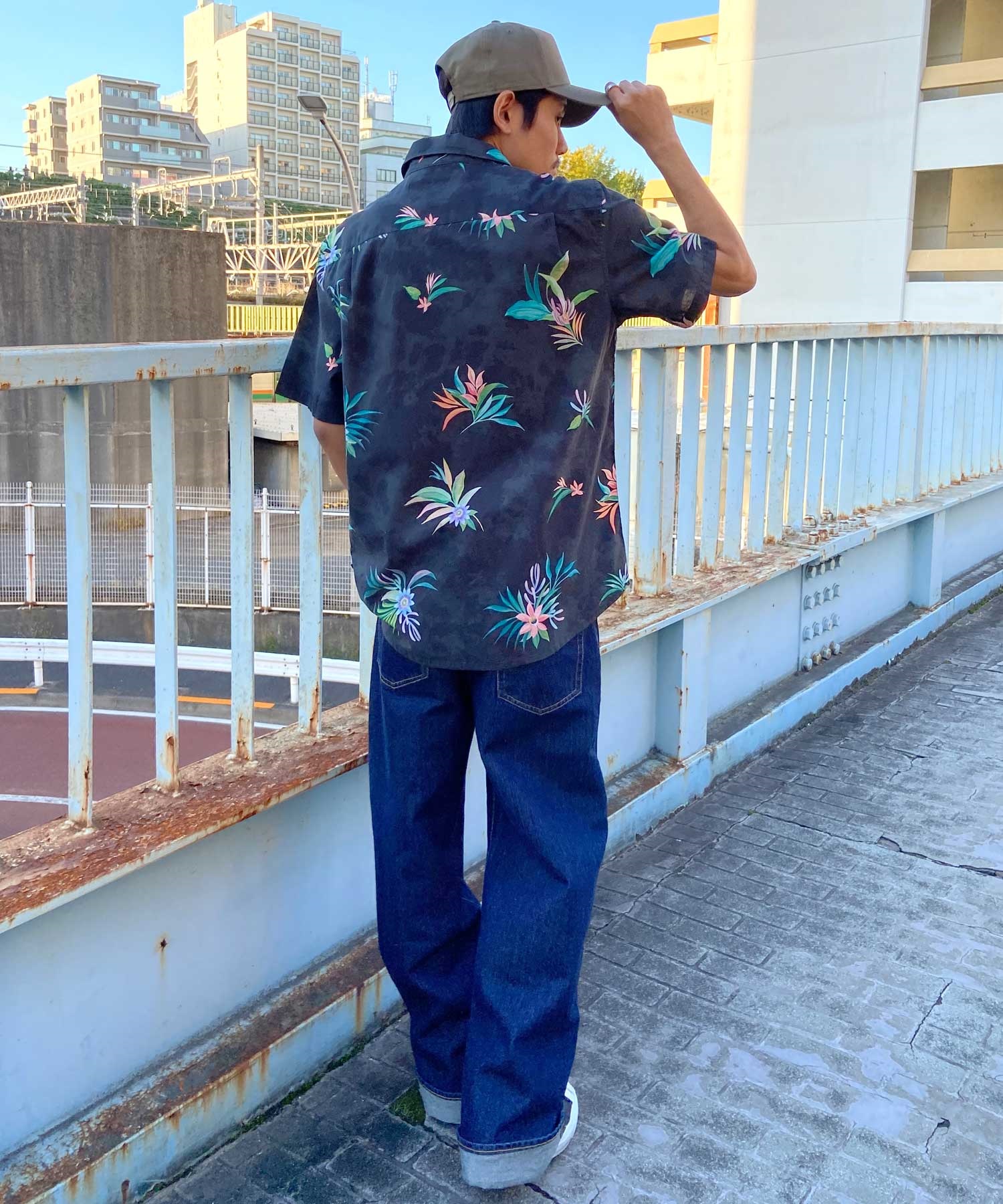 【クーポン対象】QUIKSILVER クイックシルバー メンズ 半袖 シャツ アロハシャツ 総柄 ワンポイント AQYWT03312(BHQ7-M)