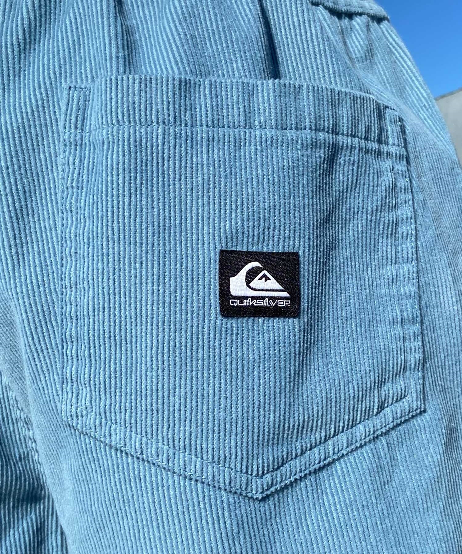 【クーポン対象】QUIKSILVER クイックシルバー TAXER CORD メンズ ウォークショーツ ショート パンツ ワンポイント コーデュロイ 18インチ AQYWS03235(SFV0-S)