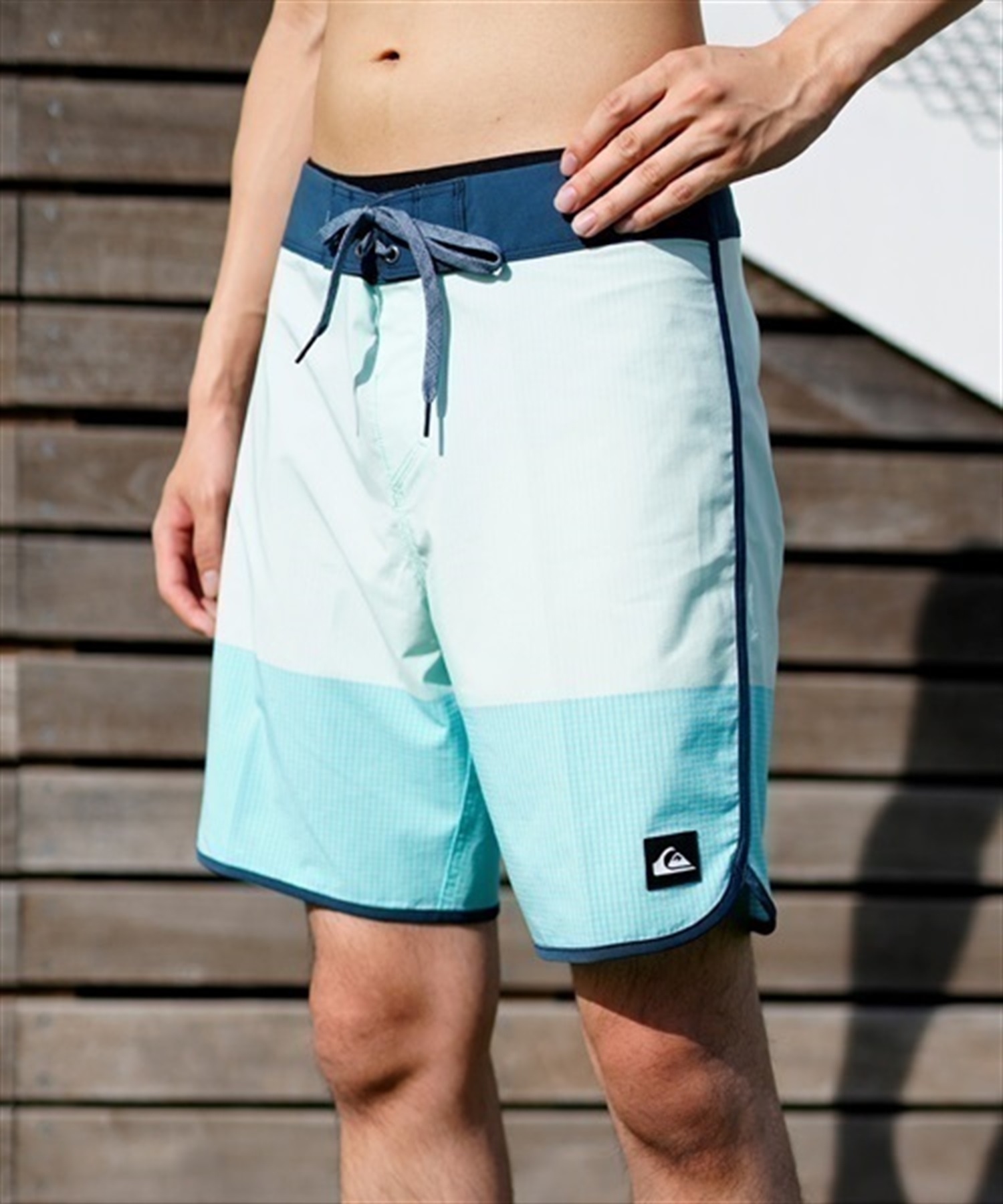 【クーポン対象】QUIKSILVER/クイックシルバー 総柄 トップパフォーマンスモデル ボードショーツ/トランクス/水着 EQYBS04761(BYG7-28.0inch)