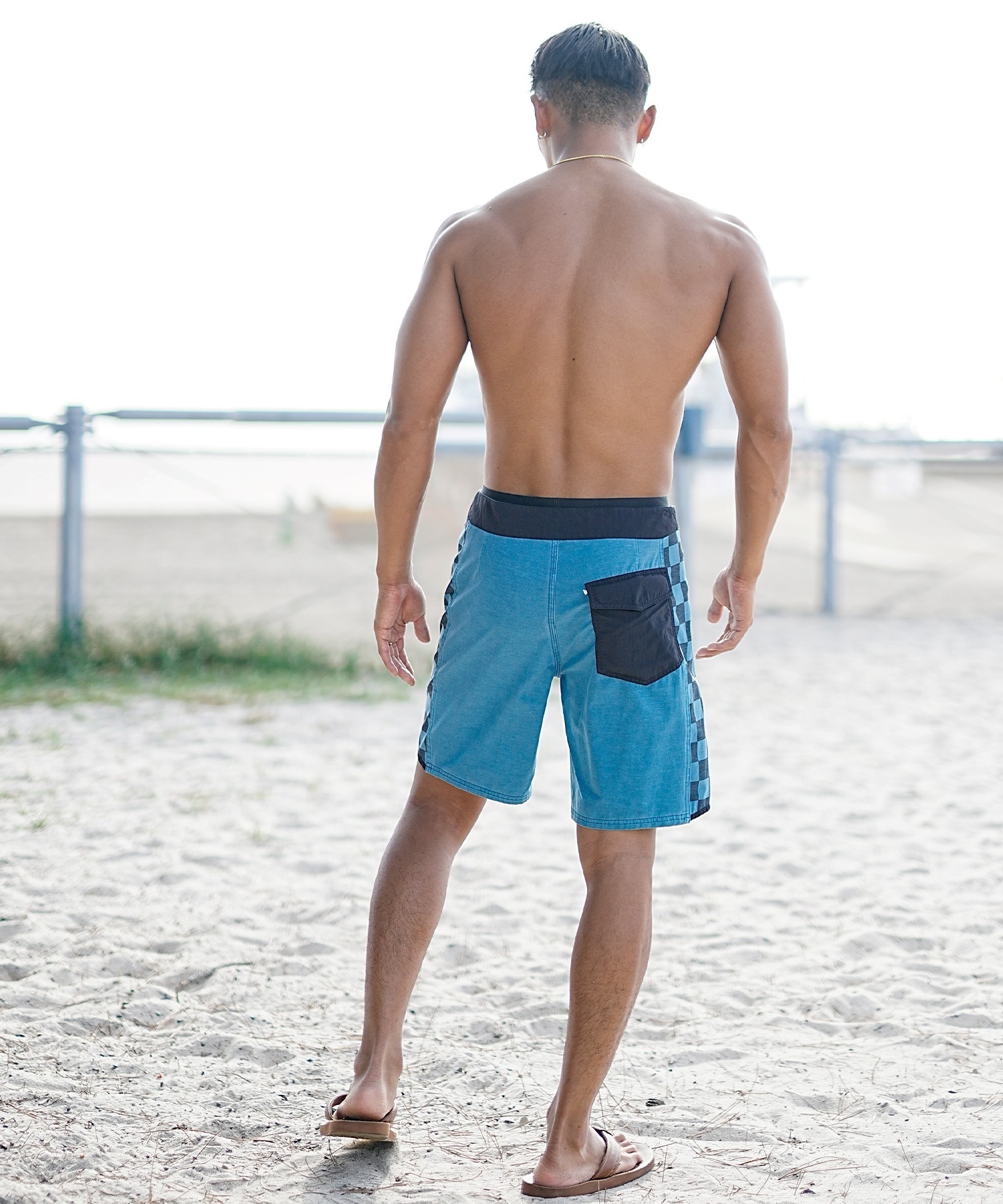 ★クイックシルバー★新品★M★人気のブルー★M00 クイックシルバー QUIKSILVER ORIGINAL ARCH HEMPST （ブルー