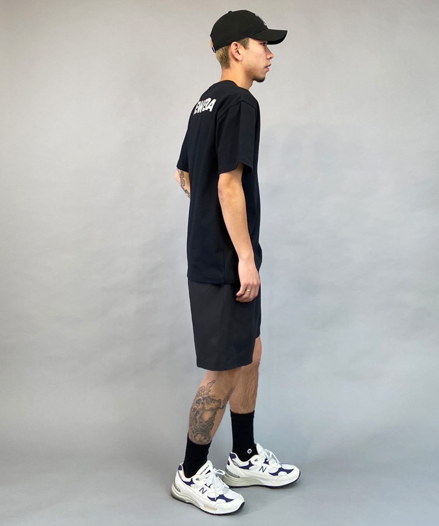 新品未使用　NEW ERA 水着　ムラサキスポーツ限定　ブラック　Lサイズ セール】【ムラサキスポーツ限定】NEW ERA/ニューエラ 半袖T