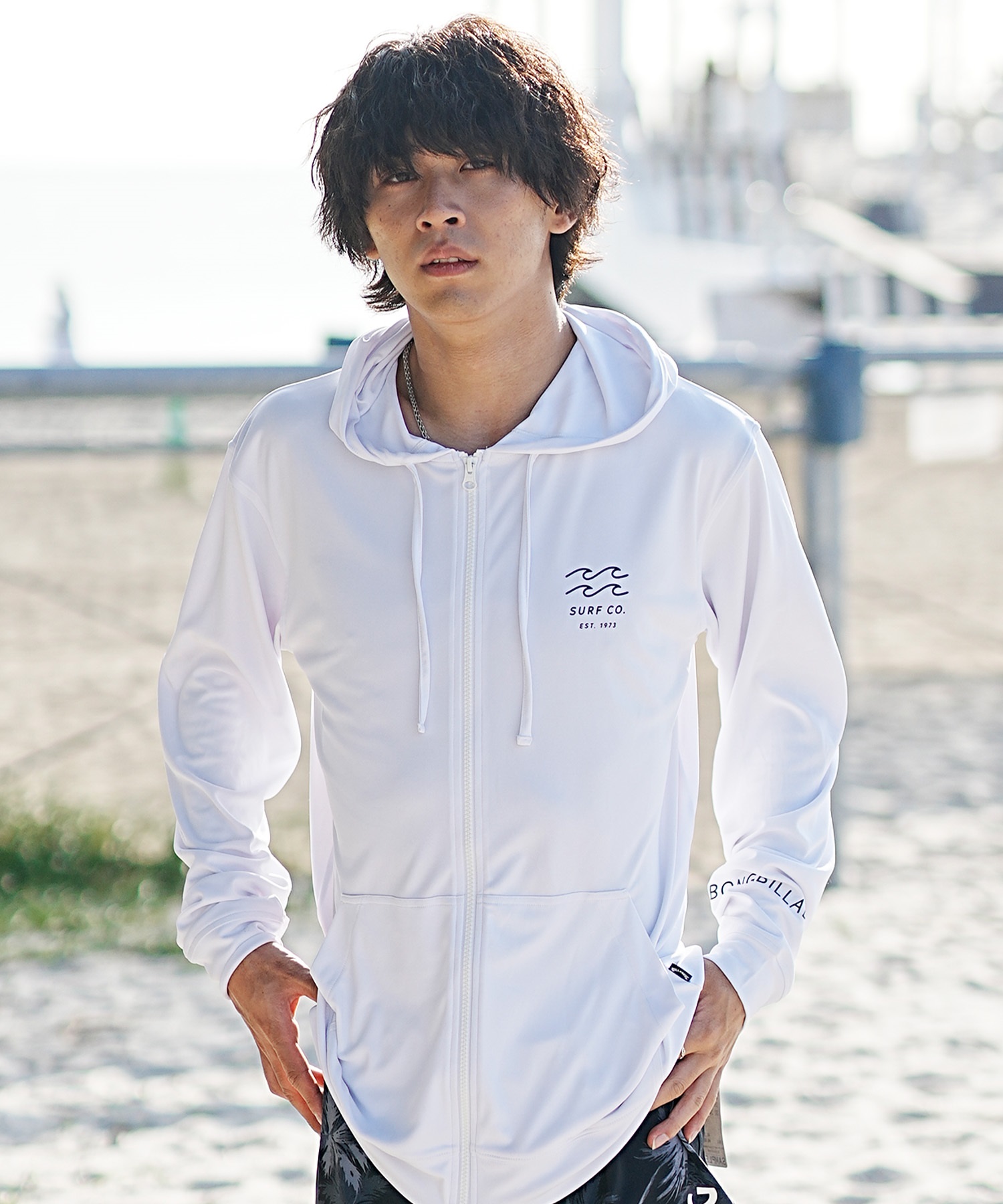 【クーポン対象】BILLABONG ビラボン メンズ 長袖 ラッシュガード ジップアップ パーカー UVカット BE011-855(WHT-S)