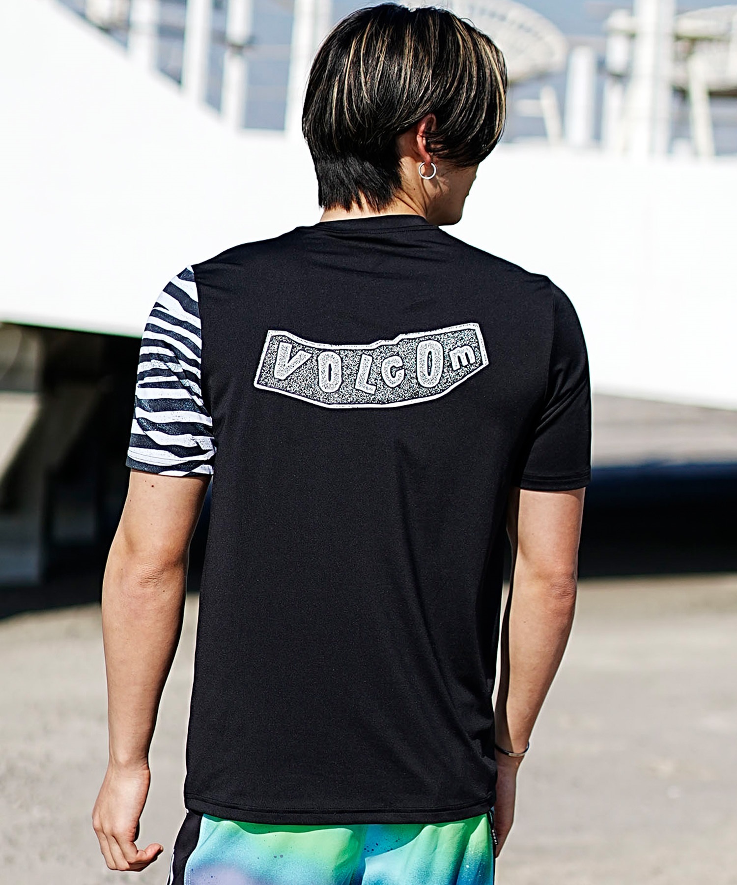 VOLCOM ボルコム メンズ ラッシュガード Tシャツ 半袖 水着 UVカット バックプリント A9112404(WHT-S)