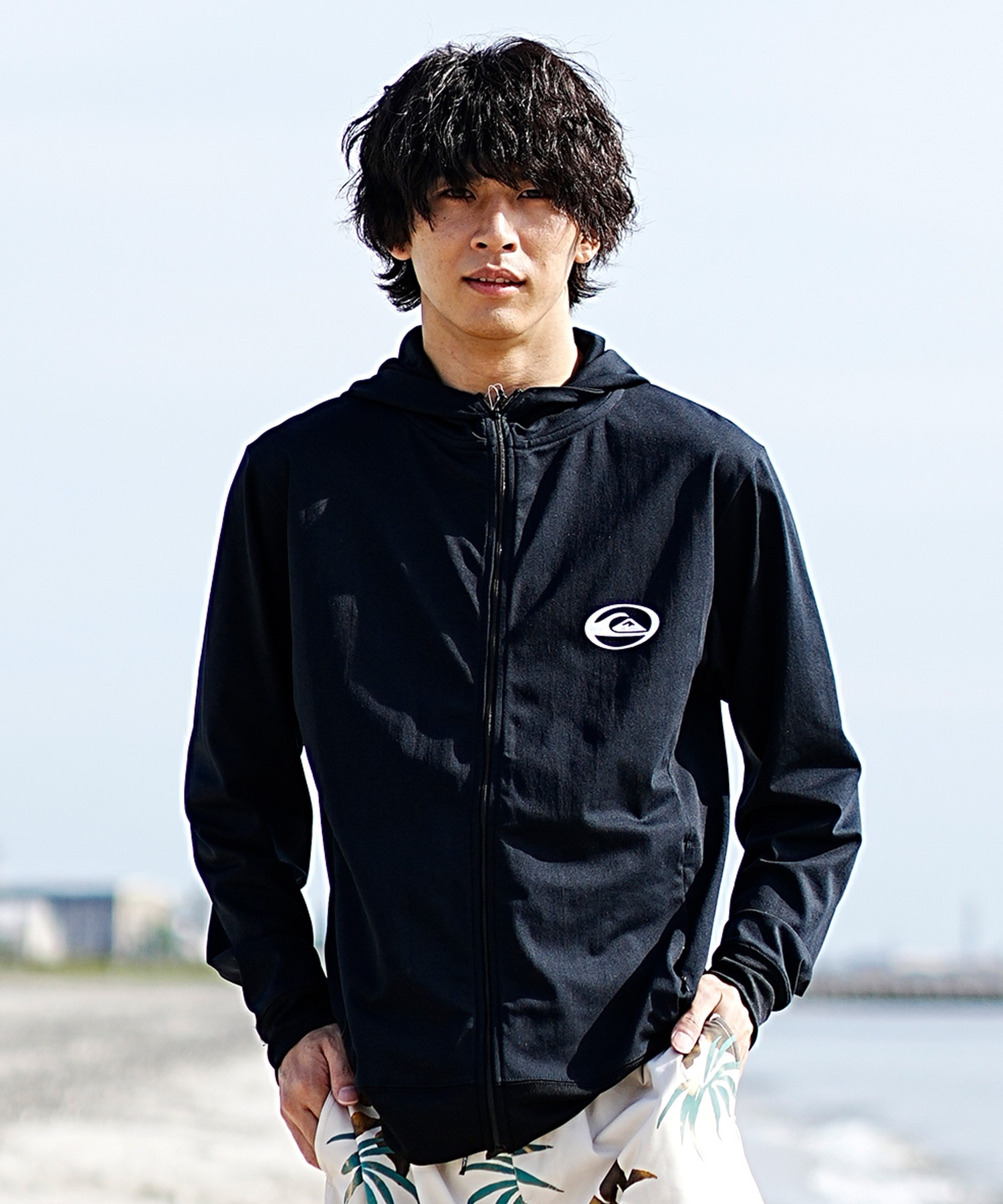 QUIKSILVER クイックシルバー メンズ ラッシュガード ジップアップ パーカー 長袖 ハイネック 水着 UVカット SATURN ZIP HOODIE QLY241033(WHT-M)