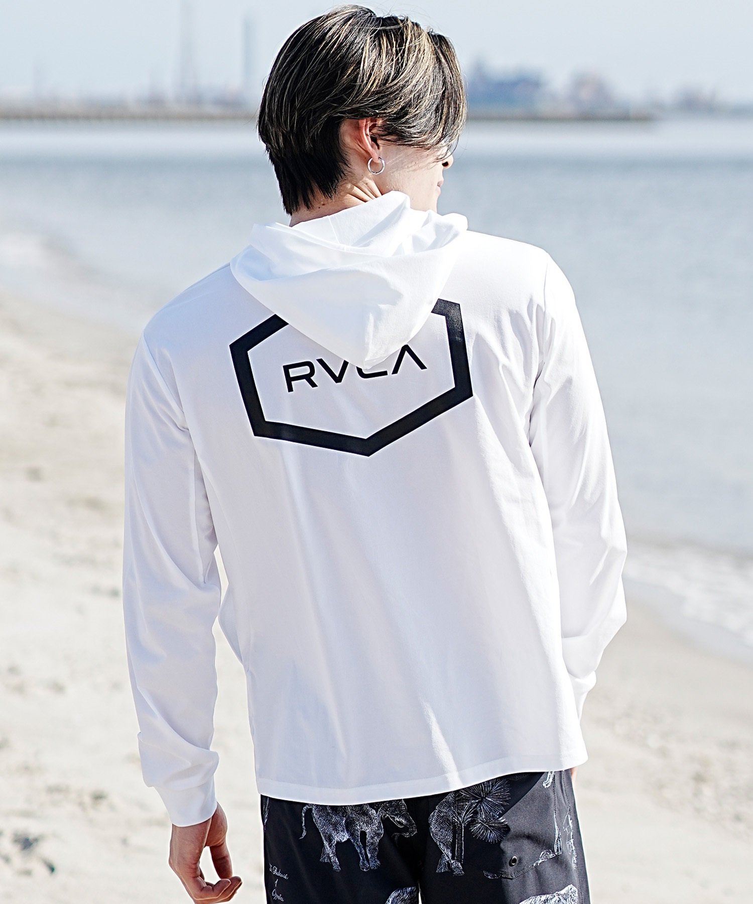 RVCA ルーカ メンズ ラッシュガード ユーティリティ 水陸両用パーカー フルジップパーカー BE041-800(BBR-S)