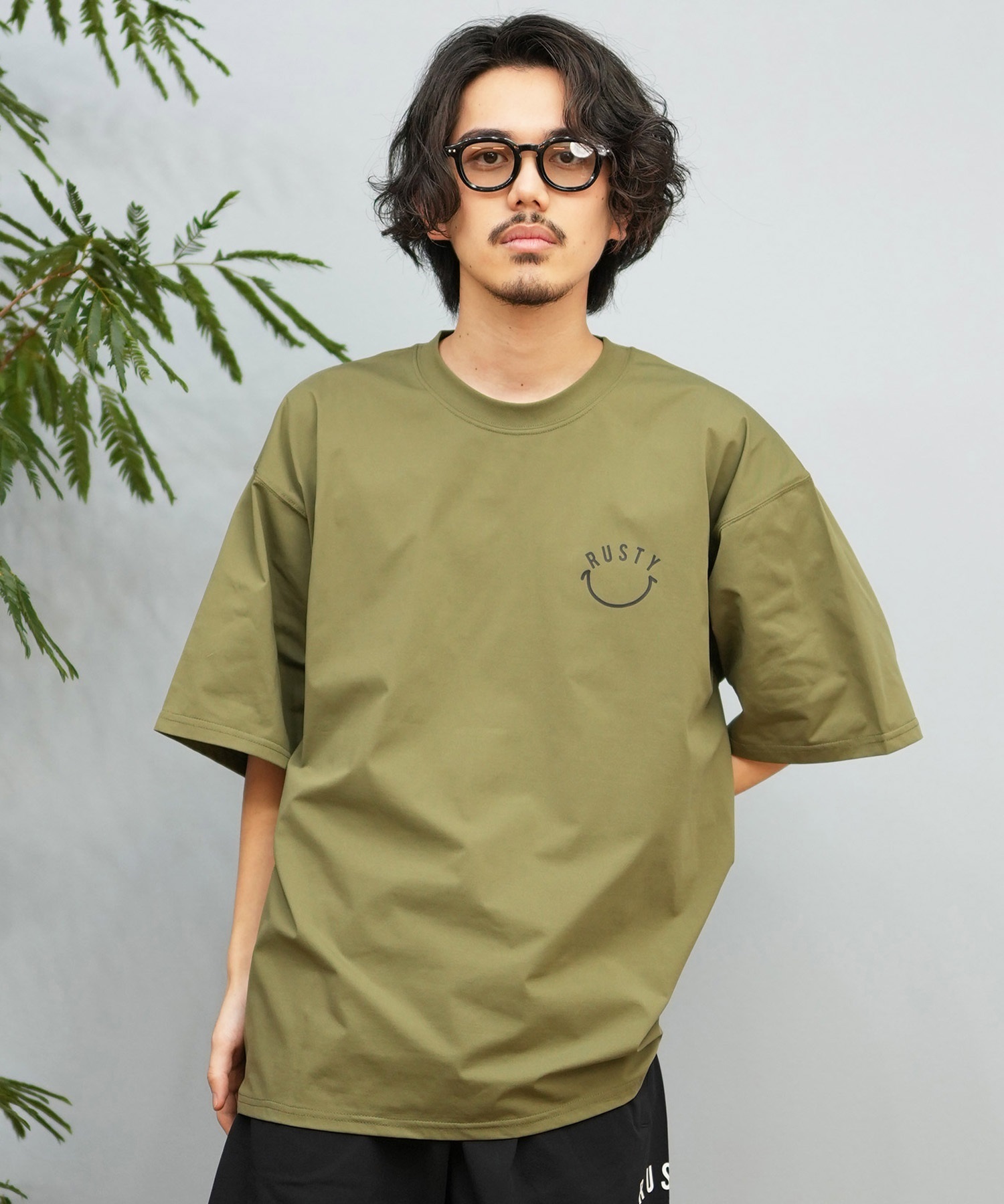 RUSTY ラスティー メンズ ラッシュガード 半袖 Tシャツ バックプリント ユーティリティ 水陸両用 UVカット 914473(BLK-M)