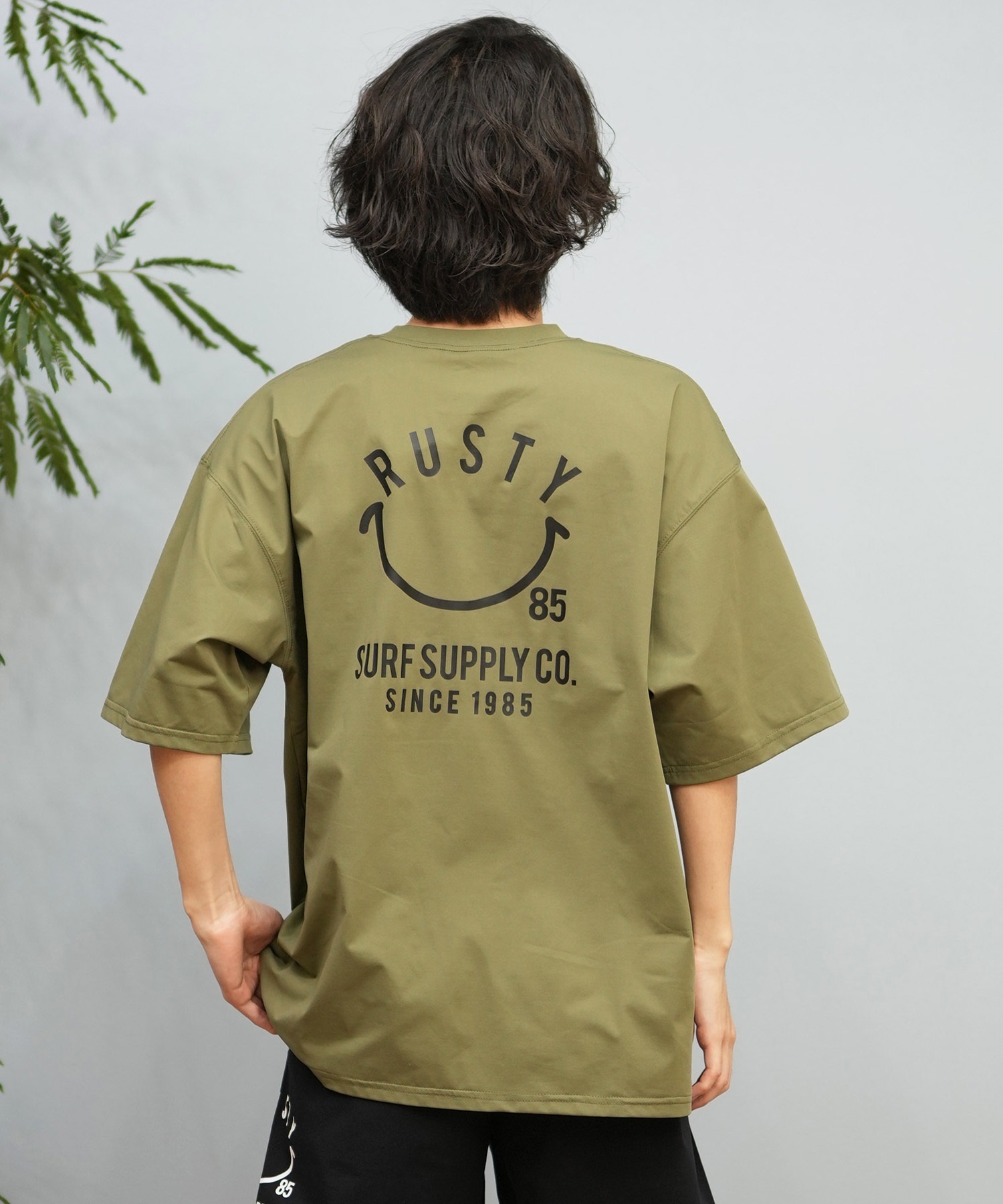 RUSTY ラスティー メンズ ラッシュガード 半袖 Tシャツ バックプリント ユーティリティ 水陸両用 UVカット 914473(WHT-M)