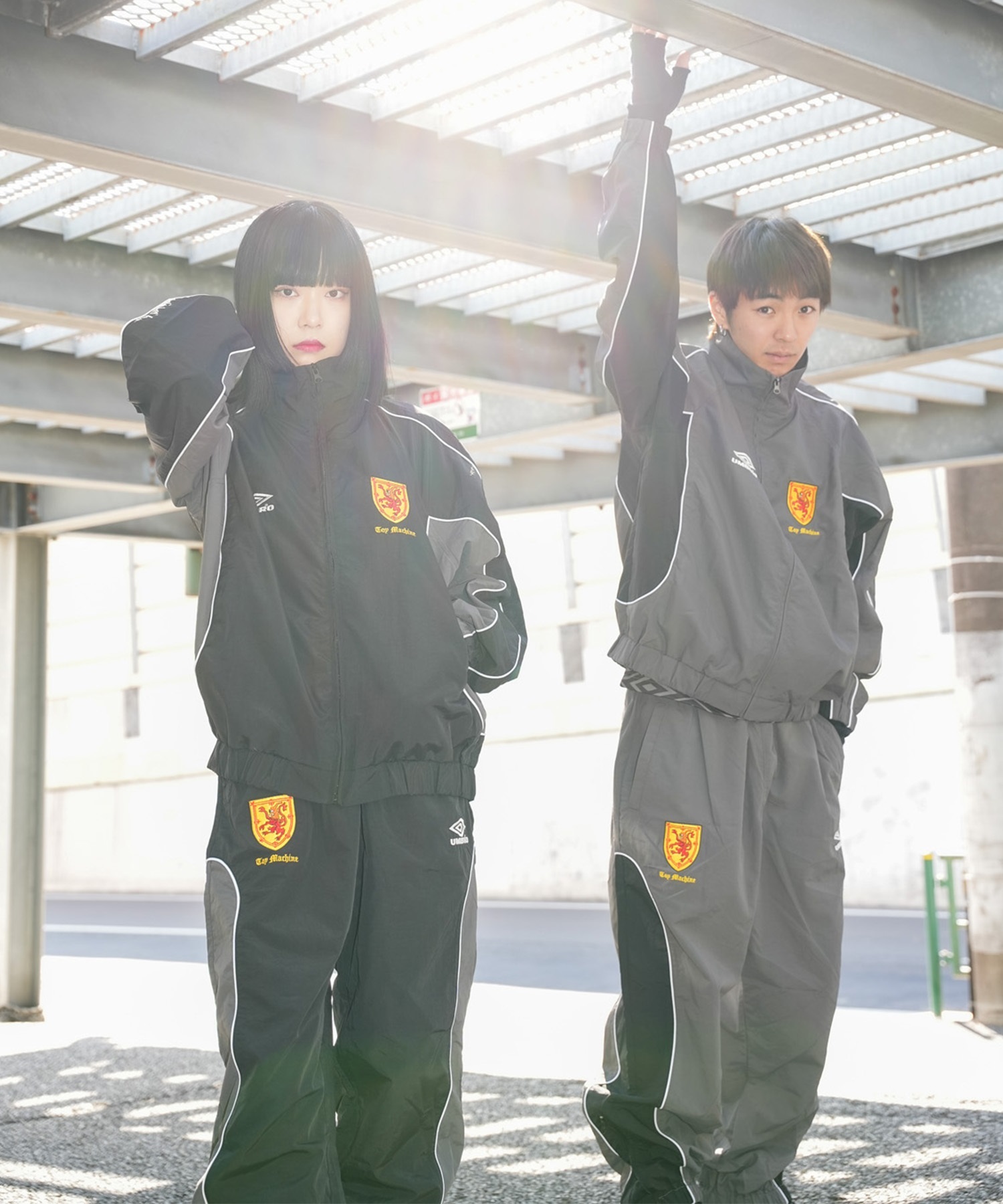 ムラサキスポーツ限定】UMBRO アンブロ × TOY MACHINE トイマシーン