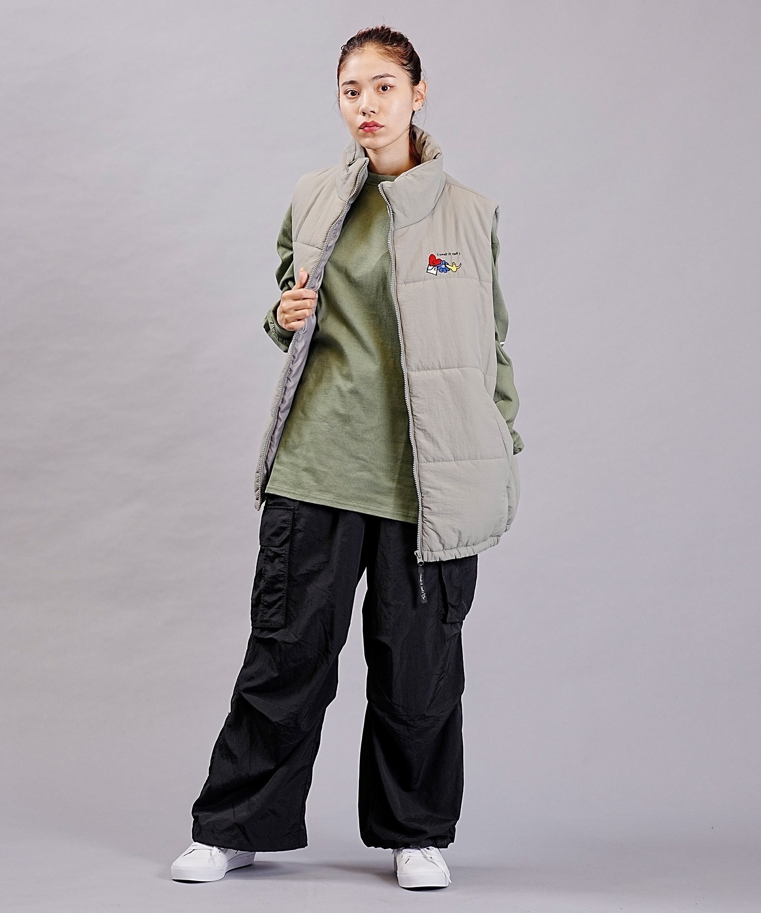 What it isNt ART BY MARKGONZALES/ワット イット イズント