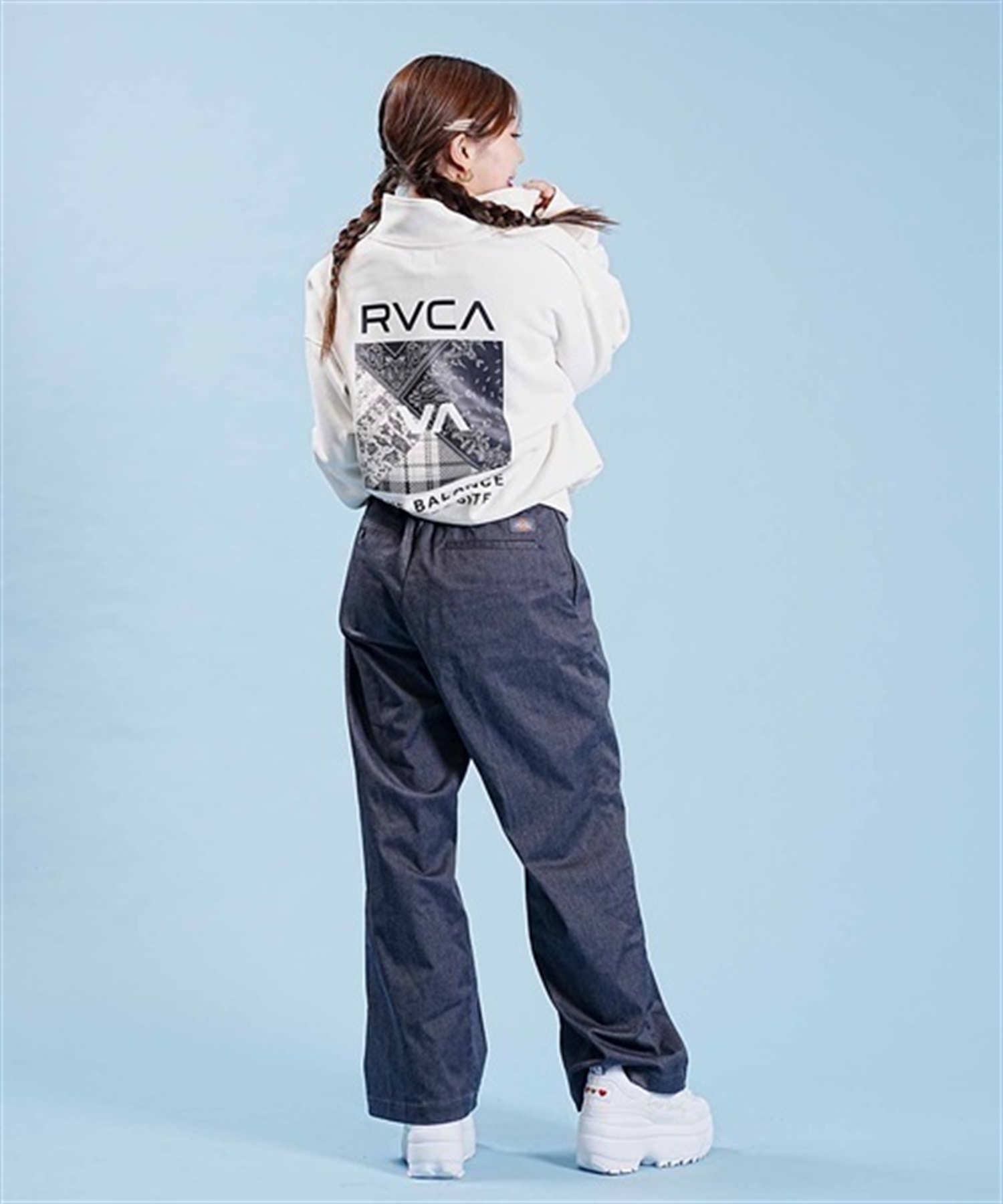 RVCA/ルーカ BANDANA BOX LOGO HALF ZIP スウェット トレーナー バックプリント BD044-156(CLO-M)