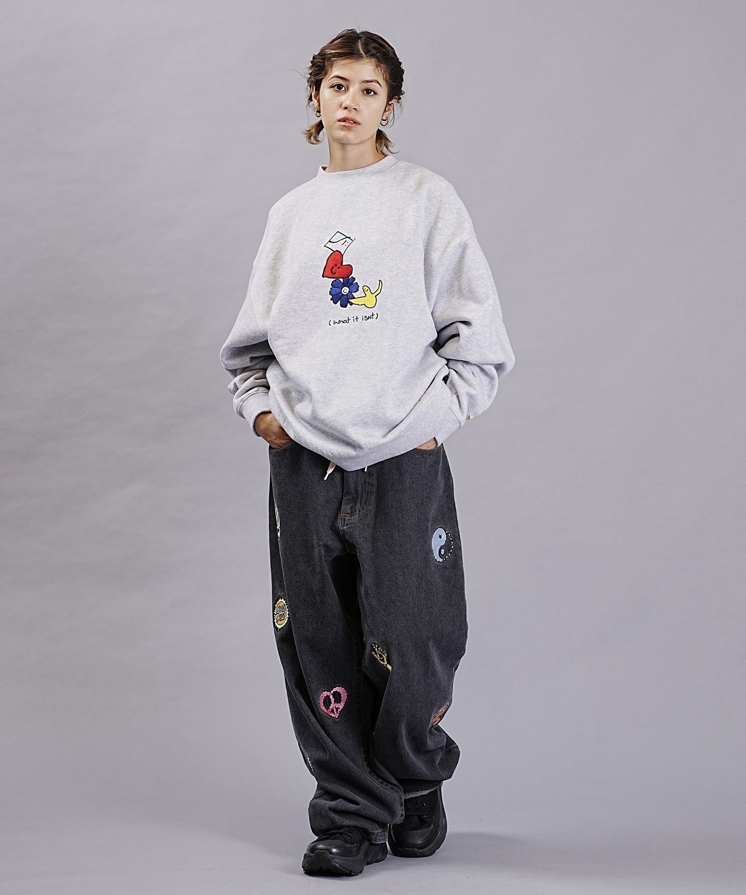 What it isNt ART BY MARKGONZALES/ワット イット イズント マークゴンザレス レディース スウェット DESI 2H7-63578(BLK-FREE)