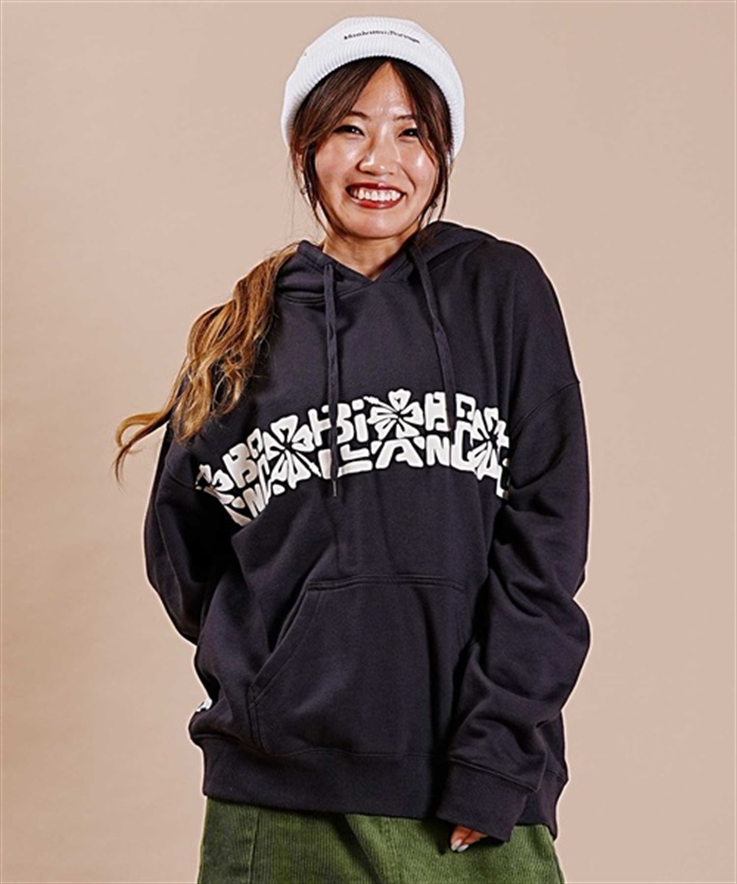 ビラボン パーカー レディース TIKI ベース スウェット パーカー BILLABONG BD014037 ブラック 黒 ホワイト 白 トップス フード ビラボン BILLABONG TIKI ベース スウェット パーカー BD014037