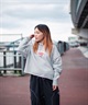 【マトメガイ対象】PUMA プーマ × X-GIRL エックスガール コラボ ウィメンズ グラフィック フーディ プルオーバー パーカー レディース 624708(33-S)