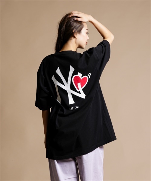 NEW ERA ニューエラ SSCT NEYYAN ONHEART 13732624 レディース 半袖 Tシャツ バックプリント KK1 A25(BLK-XL)