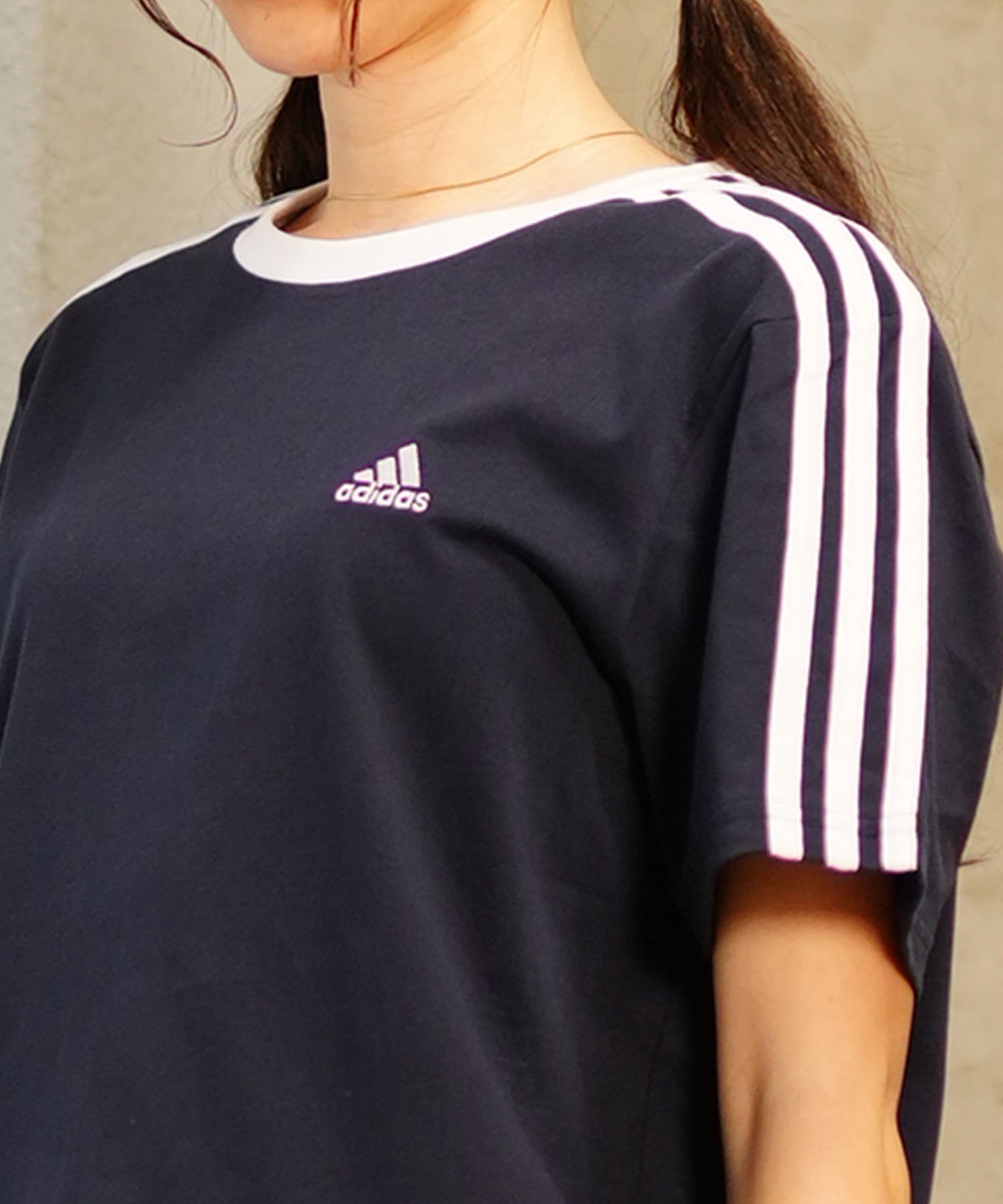 adidas アディダス レディース 半袖 Tシャツ ユーティリティ ワンポイント ロゴ IXV18(NV/WT-M)