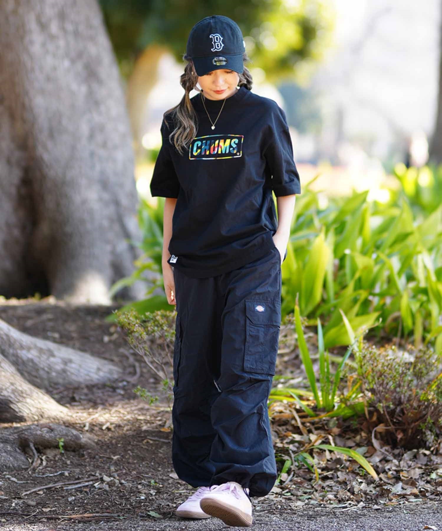 CHUMS チャムス Oversized CHUMS IS FUN T-Shirt レディース Tシャツ