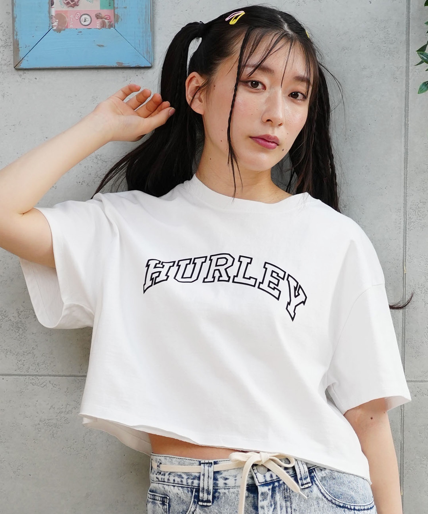 Hurley ハーレー レディース Tシャツ 半袖 ショート丈 クロップ丈 アーチロゴ プリント ヘビーウェイト WSS2421021(BLKT-M)