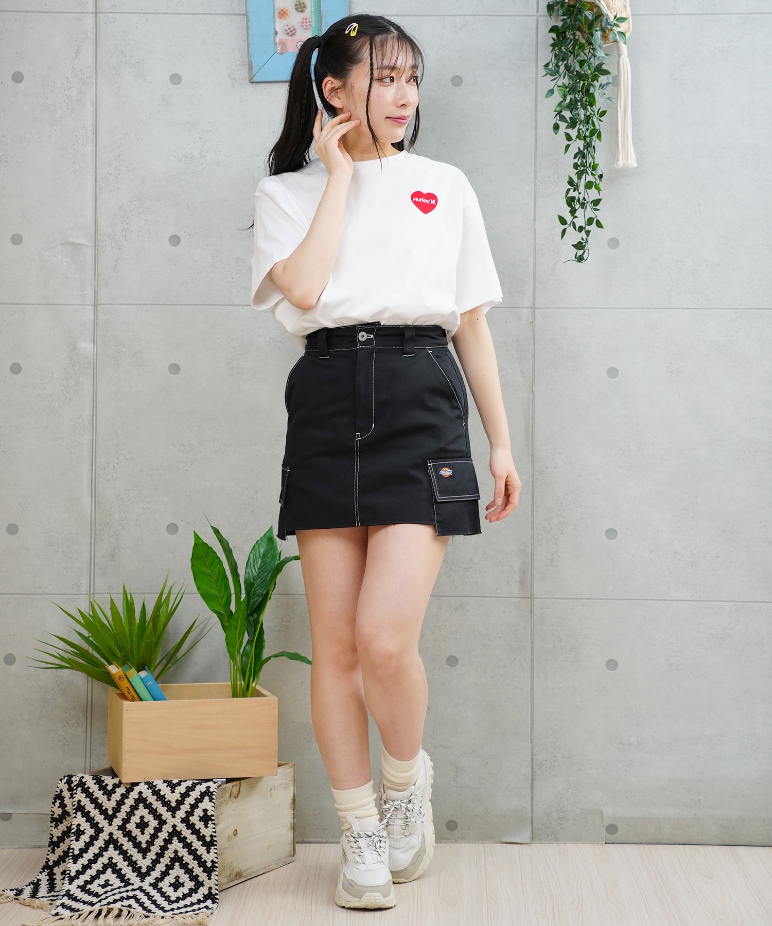 Hurley ハーレー レディース Tシャツ 半袖 バックプリント