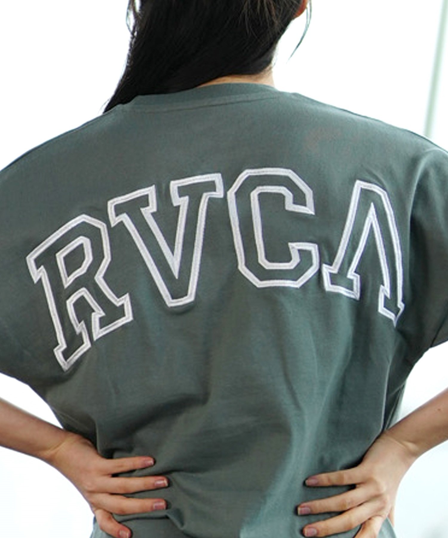【マトメガイ対象】RVCA ルーカ BE043-221 レディース 半袖 Tシャツ バックプリント(GNB0-S)