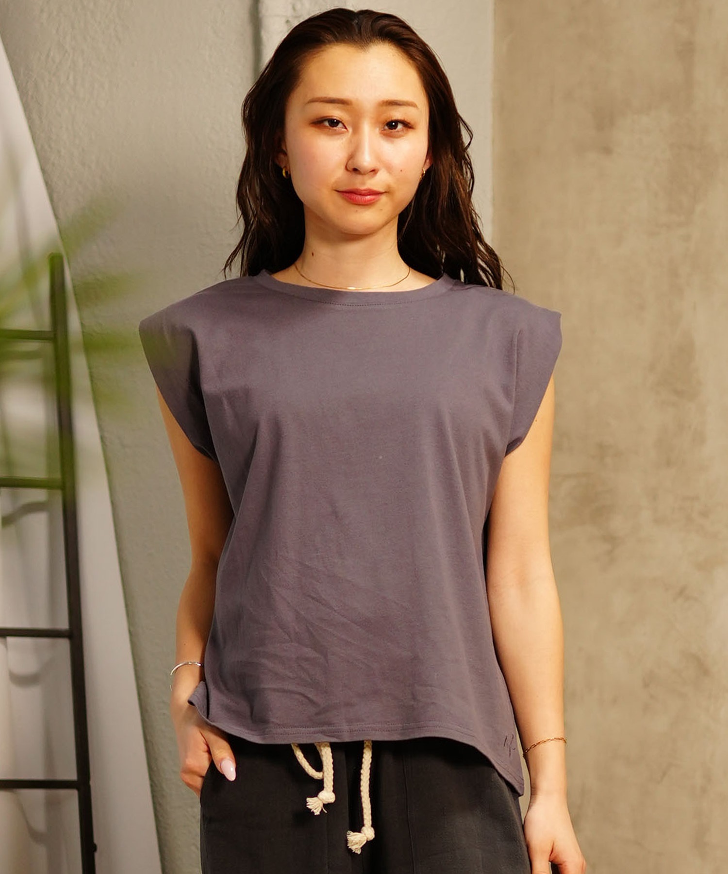 (取寄) ノーマ カマリ レディース オーバーサイズ ボーイフレンズ NK シャツ シャード ボトム ミニ ドレス Norma Kamali women Oversized Boyfriend NK Shirt Shirred Bottom Mini Dress Cappuccino RIKKA FEMME リッカファム レディース カットオフTシャツ ノースリーブ