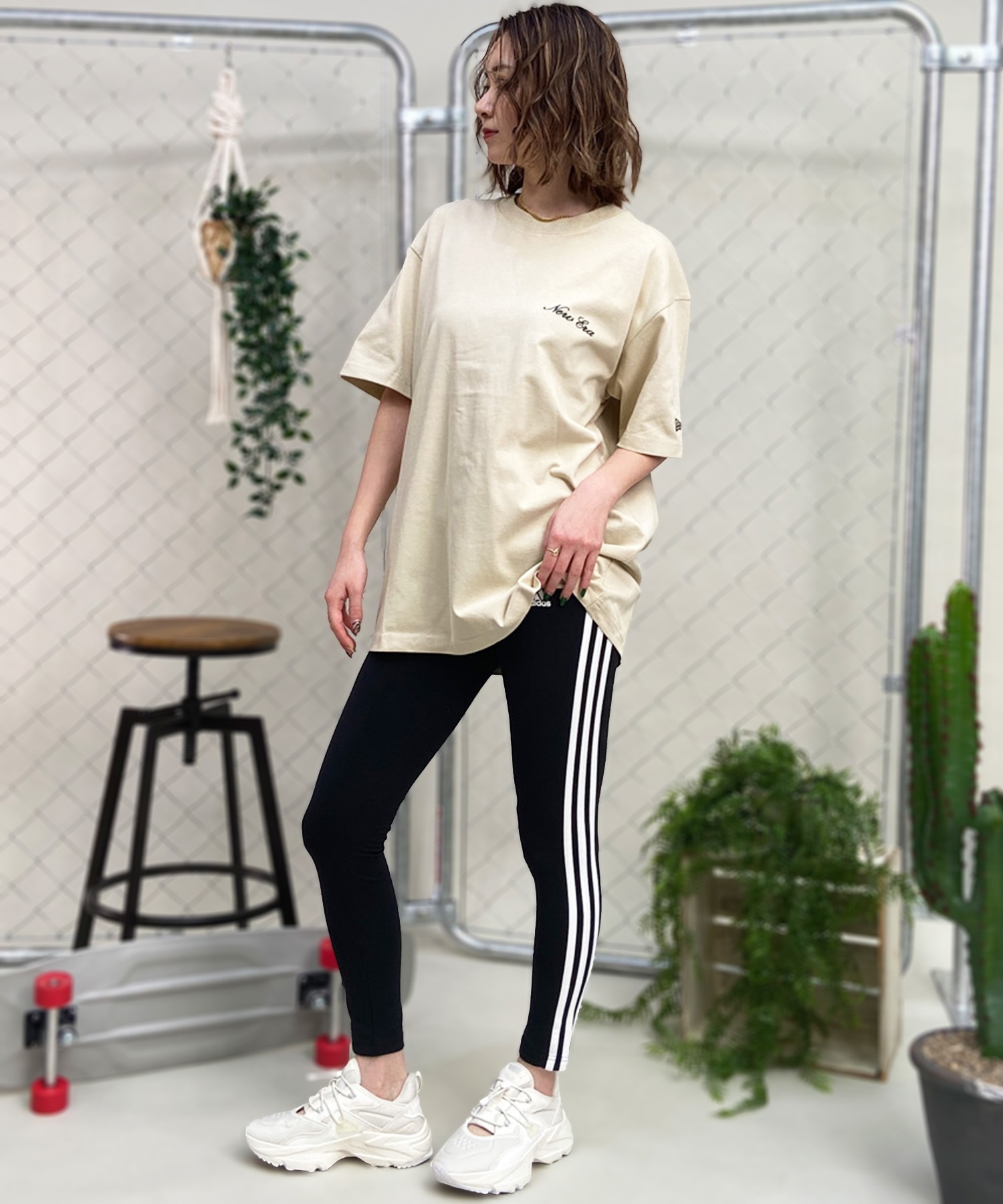 NEW ERA ニューエラ レディース 半袖 Tシャツ バックプリント