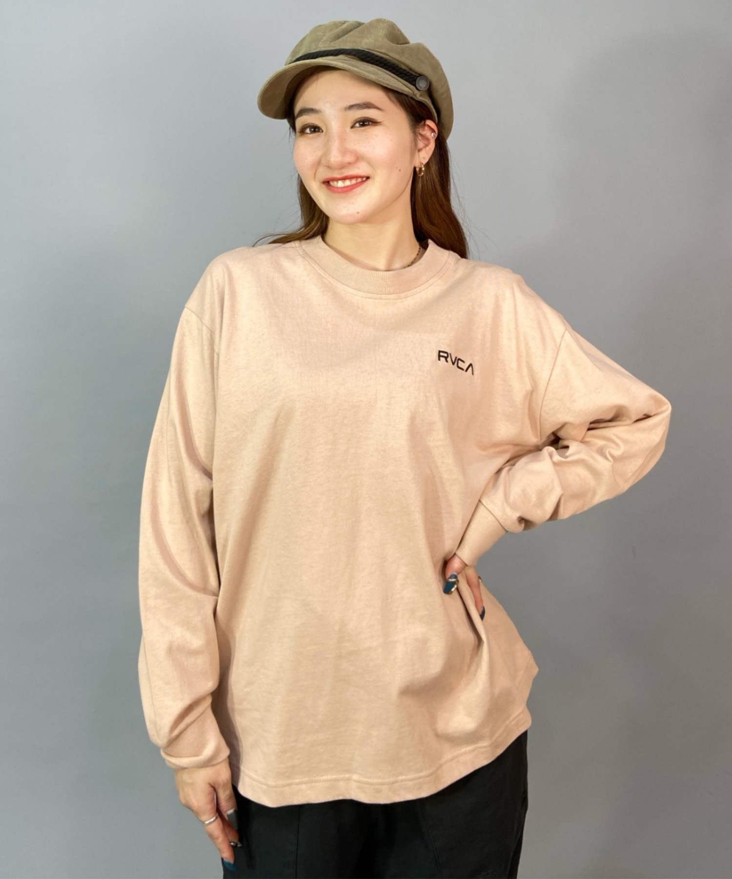 RVCA ルーカ レディース 長袖 Tシャツ ロンT オーバーサイズ バックプリント ムラサキスポーツ限定 BD043-P05(NUD-S)