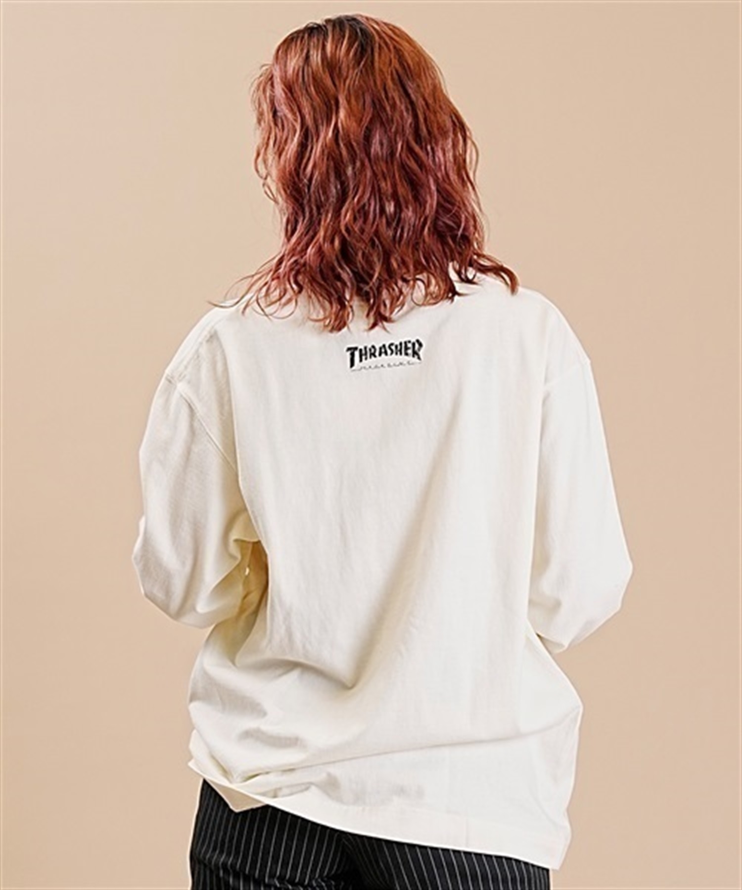 THRASHER/スラッシャー 長袖 Tシャツ ロンT ローズ柄ロゴ かすれプリント ビッグシルエット ピグメント染め ムラサキスポーツ限定 THT-03(IVO-M)