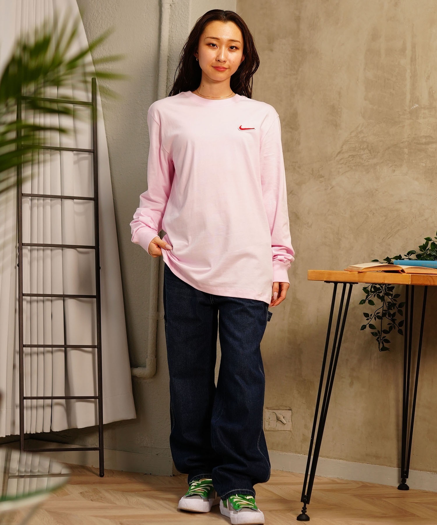 NIKE ナイキ NSW HEART AND SOLE レディース 長袖Tシャツ ロンT レギュラーシルエット FV3994-663(663-S)