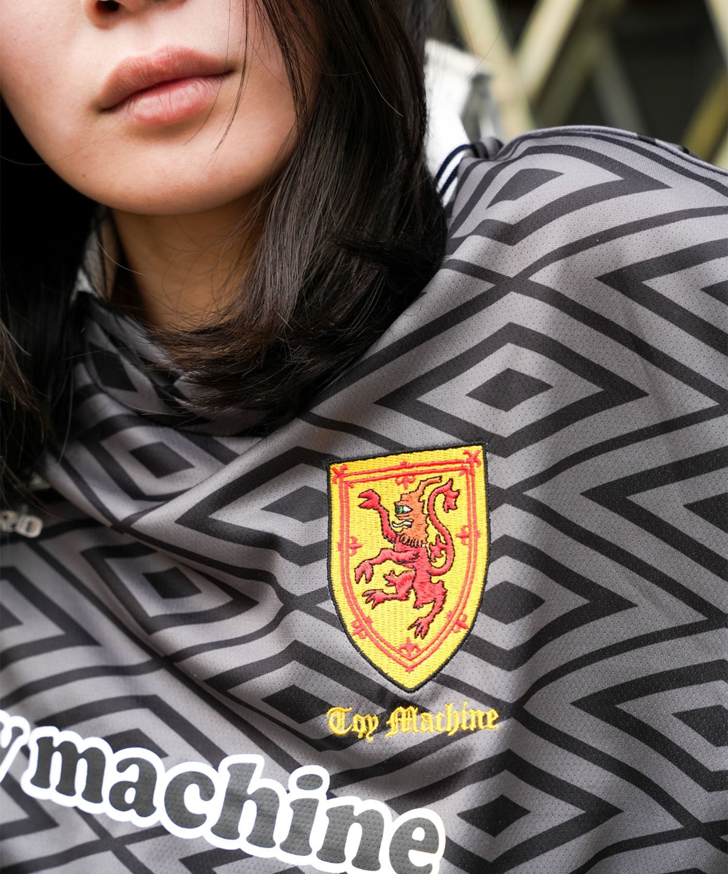 【ムラサキスポーツ限定】UMBRO アンブロ × TOY MACHINE トイマシーン コラボ レディース ゲームシャツ ポロシャツ 80571600(01WH-S)