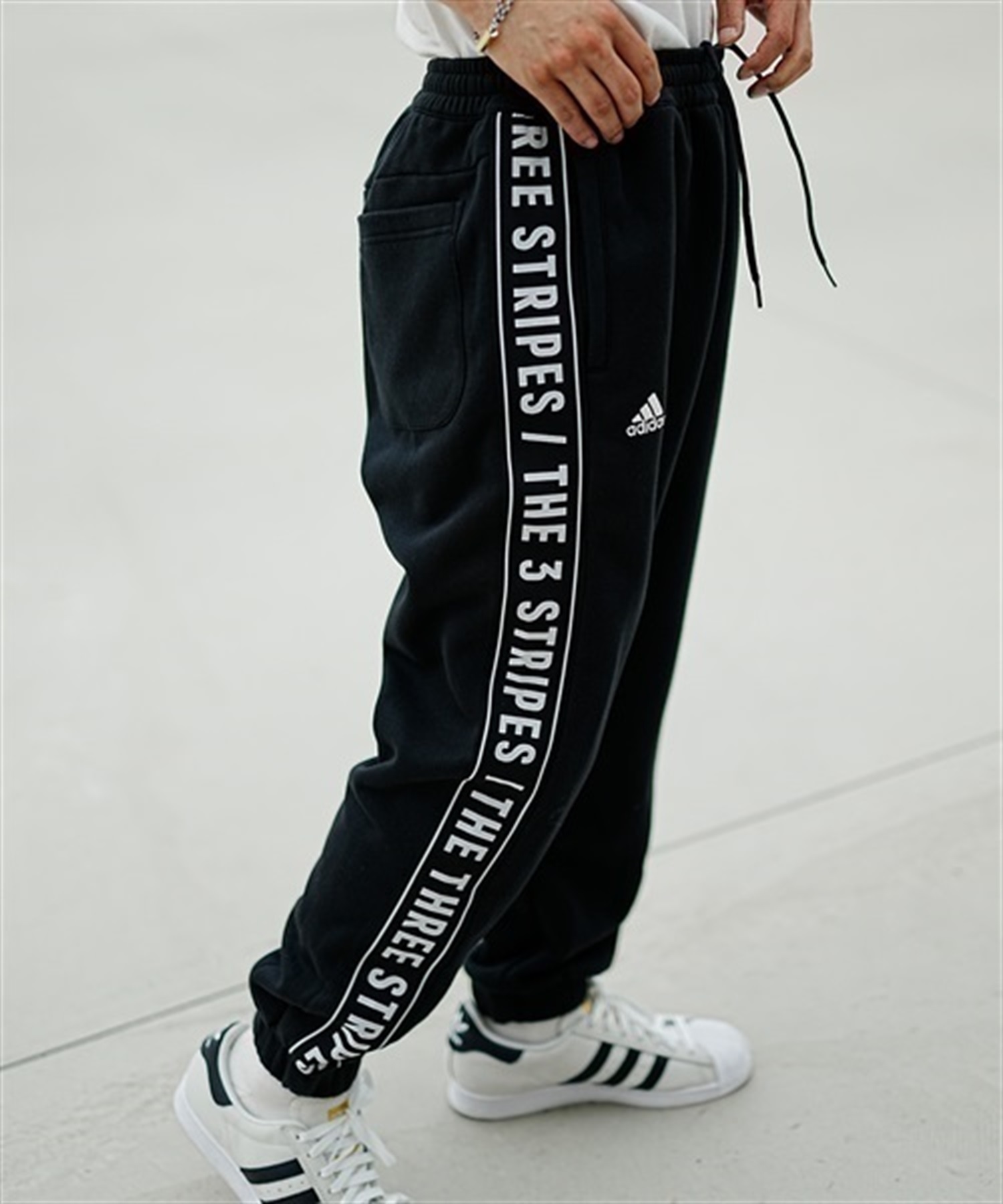 【新品】adidas Originals 裏起毛 スウェットパンツ L