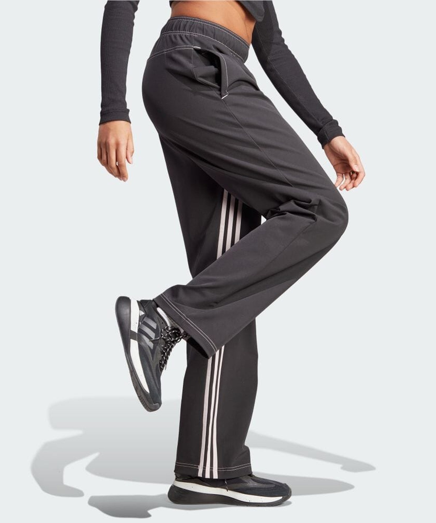 adidas/アディダス ダンス スリーストライプス ワイドレッグパンツ