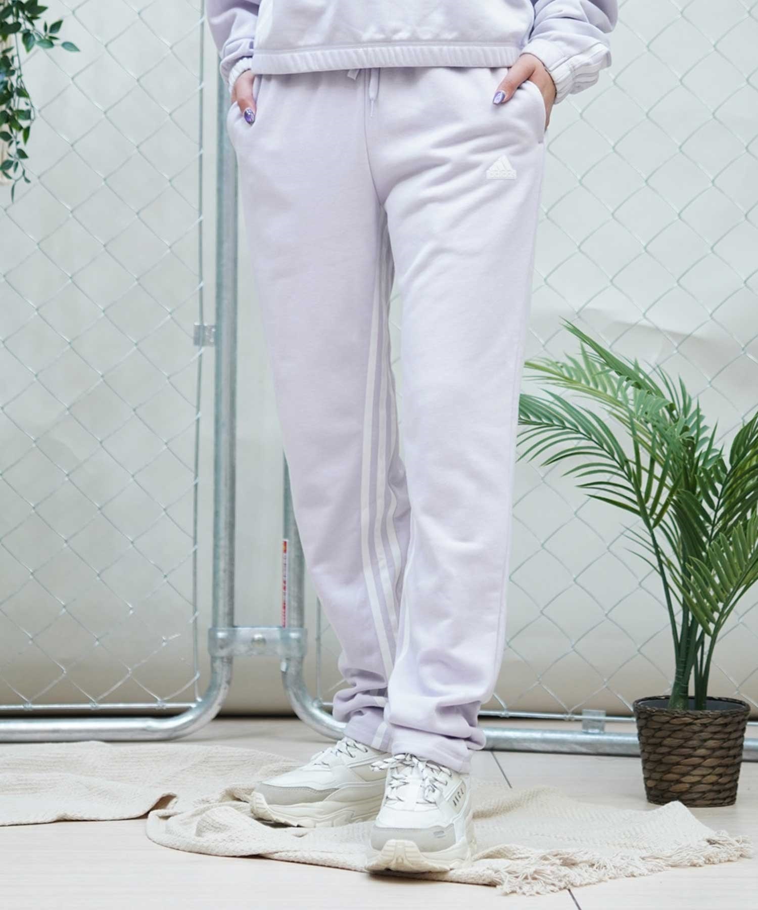adidas アディダス レディース ロング パンツ スウェットパンツ ルーズシルエット ユーティリティ KNR47 ロングパンツ｜ムラサキスポーツオンラインストア  通販