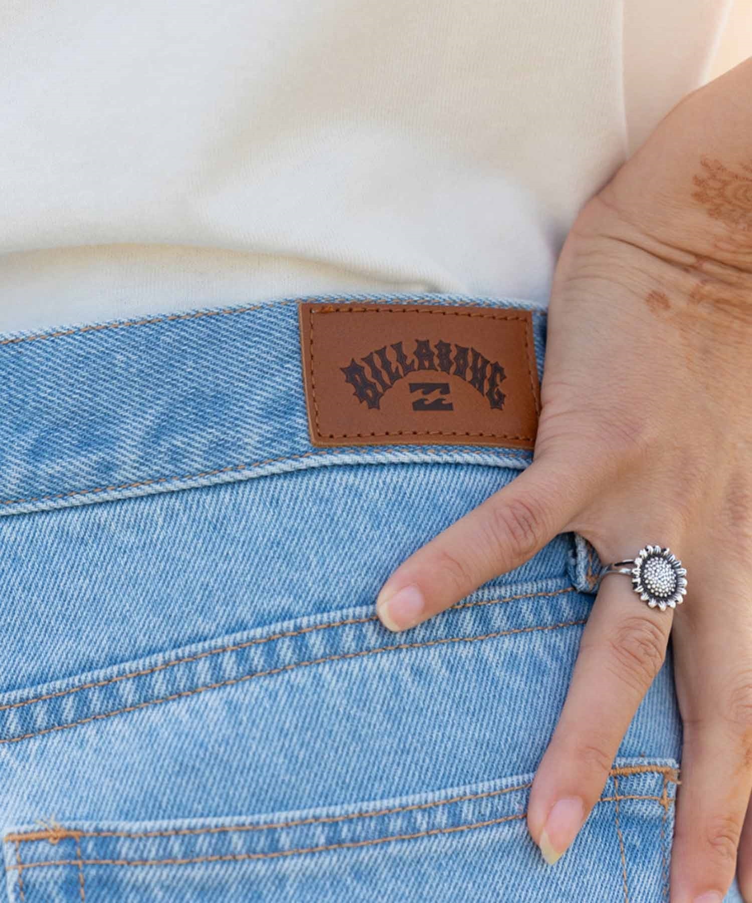 【クーポン対象】BILLABONG ビラボン FRINGE FLARE DENIM フレア デニム レディース ロングパンツ フリンジ BE013-707(BLC-S)