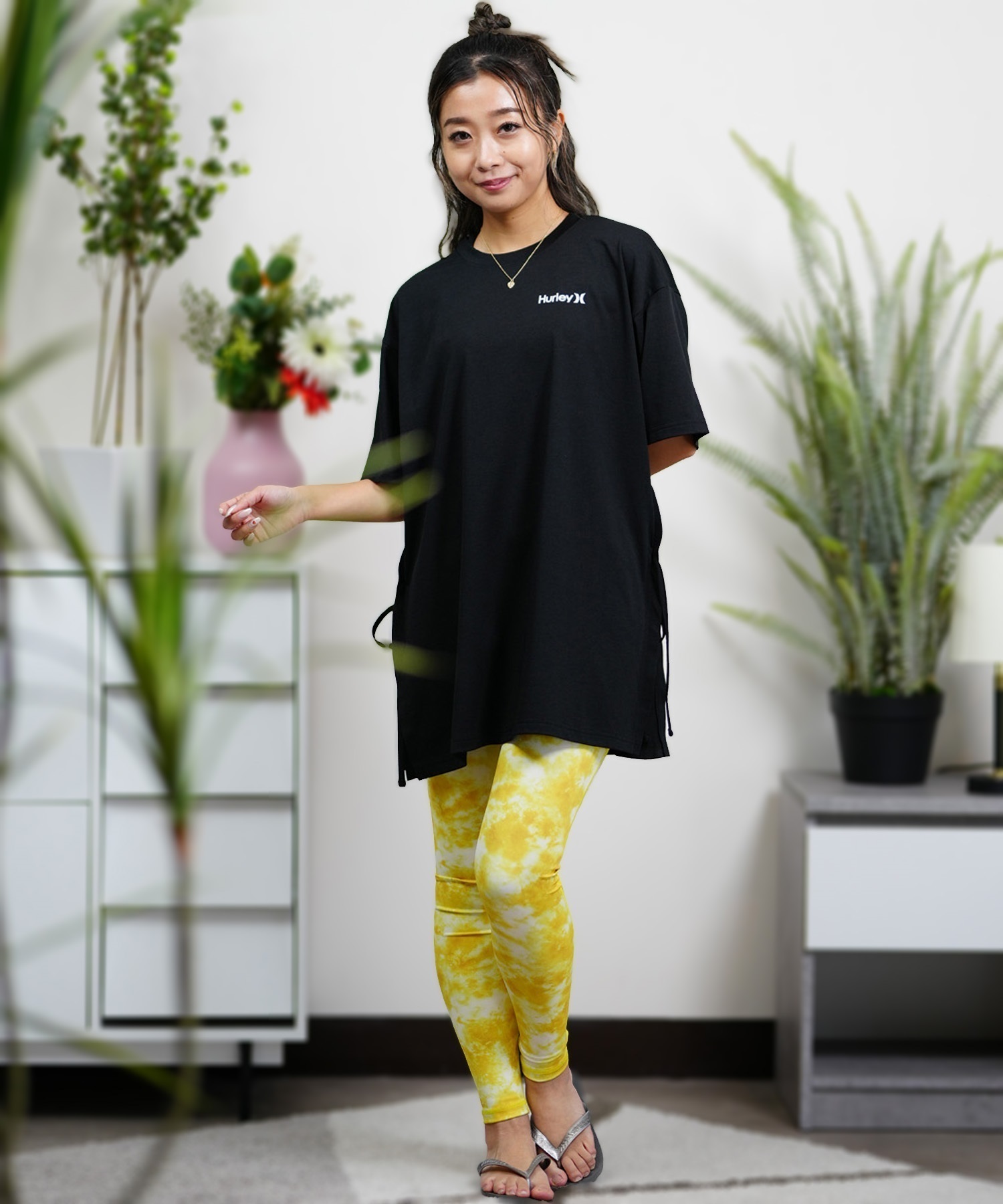 【マトメガイ対象】Hurley ハーレー レディース ラッシュガード 水陸両用 UVカット オーバーサイズラッシュガードTシャツ WUT2421005(WHT-FREE)