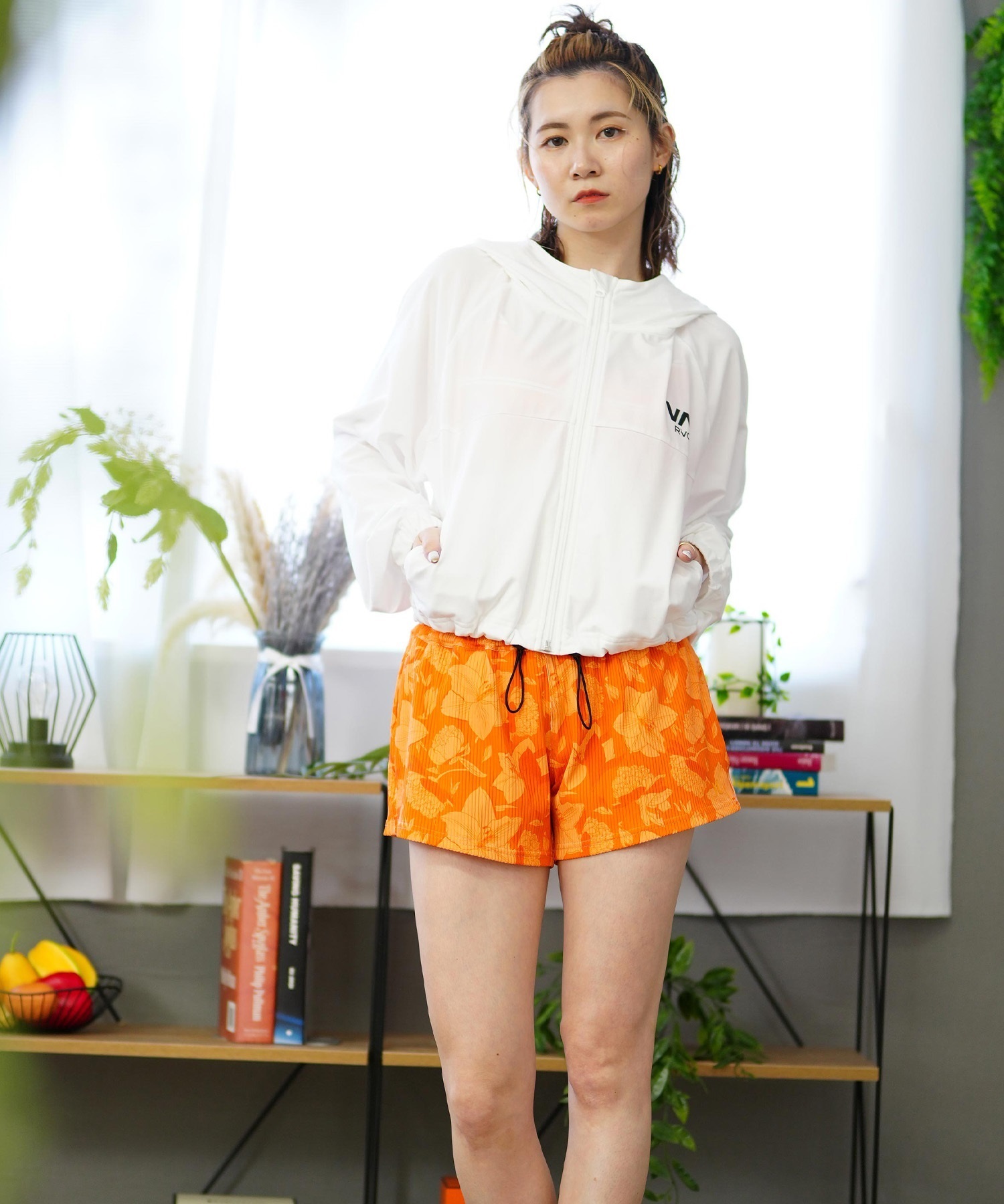 関税込み】RVCA ルーカ BOUND POINT PULL パーカー (RVCA