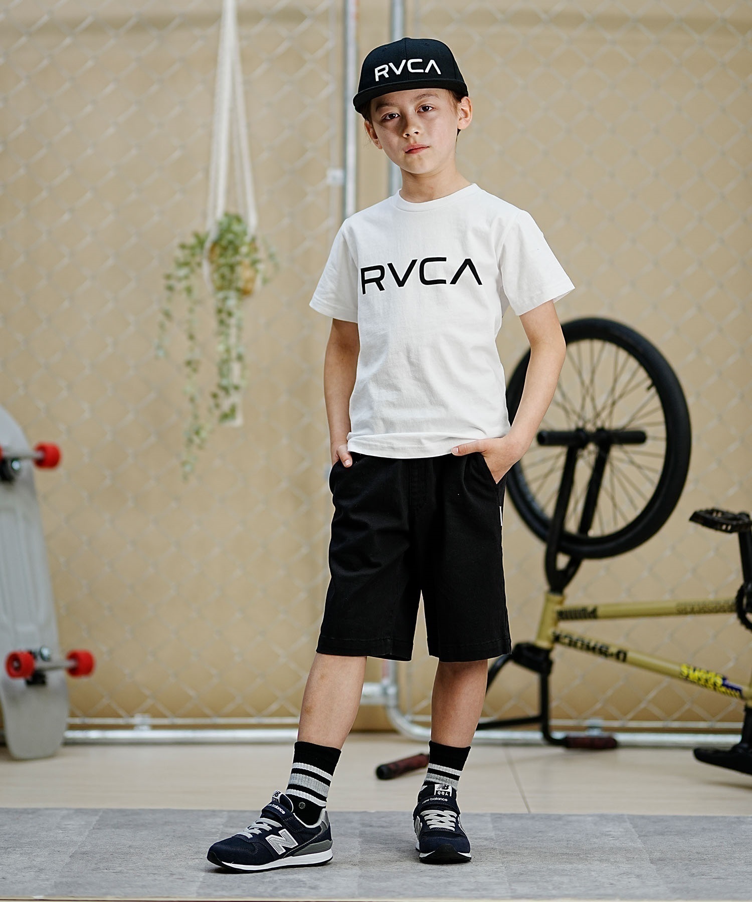 RVCA ルーカ キッズ 半袖Tシャツ 定番ロゴデザイン 親子コーデ BE045-226(BLK-130cm)