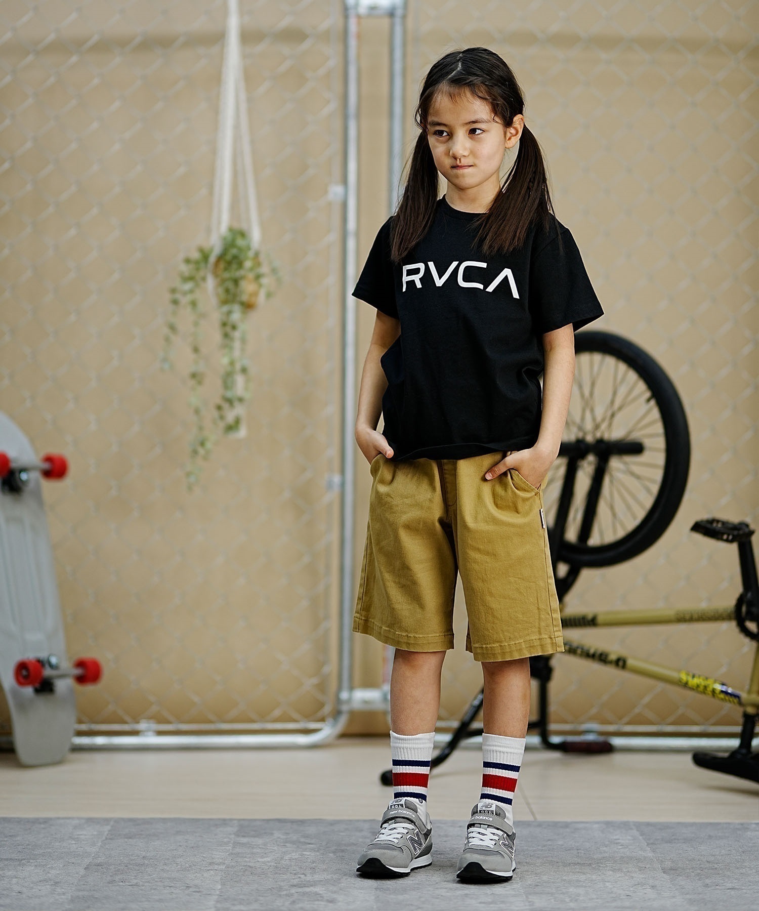 RVCA ルーカ キッズ 半袖Tシャツ 定番ロゴデザイン 親子コーデ BE045-226(WHT-130cm)