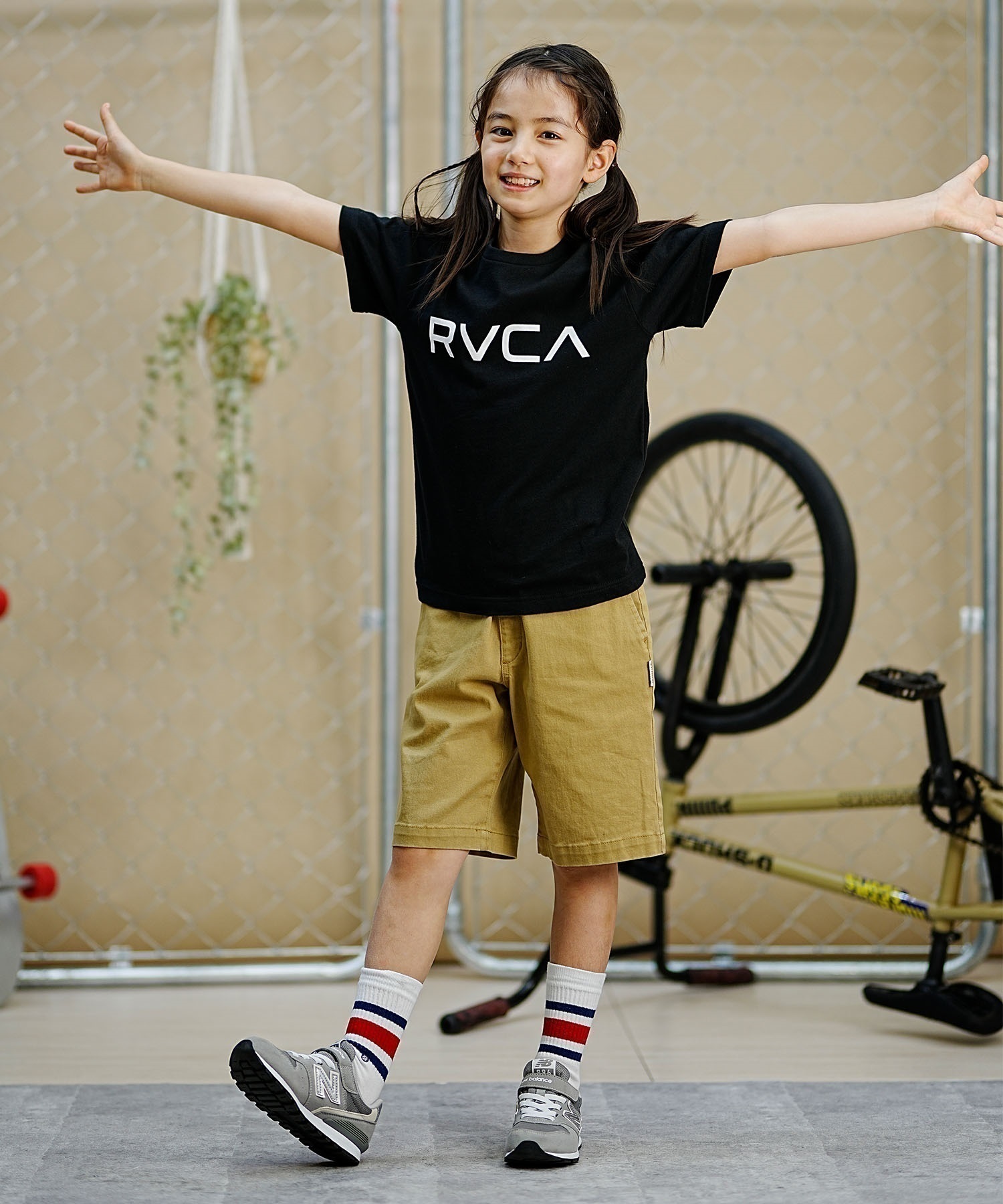 RVCA ルーカ キッズ 半袖Tシャツ 定番ロゴデザイン 親子コーデ BE045-226(WHT-130cm)