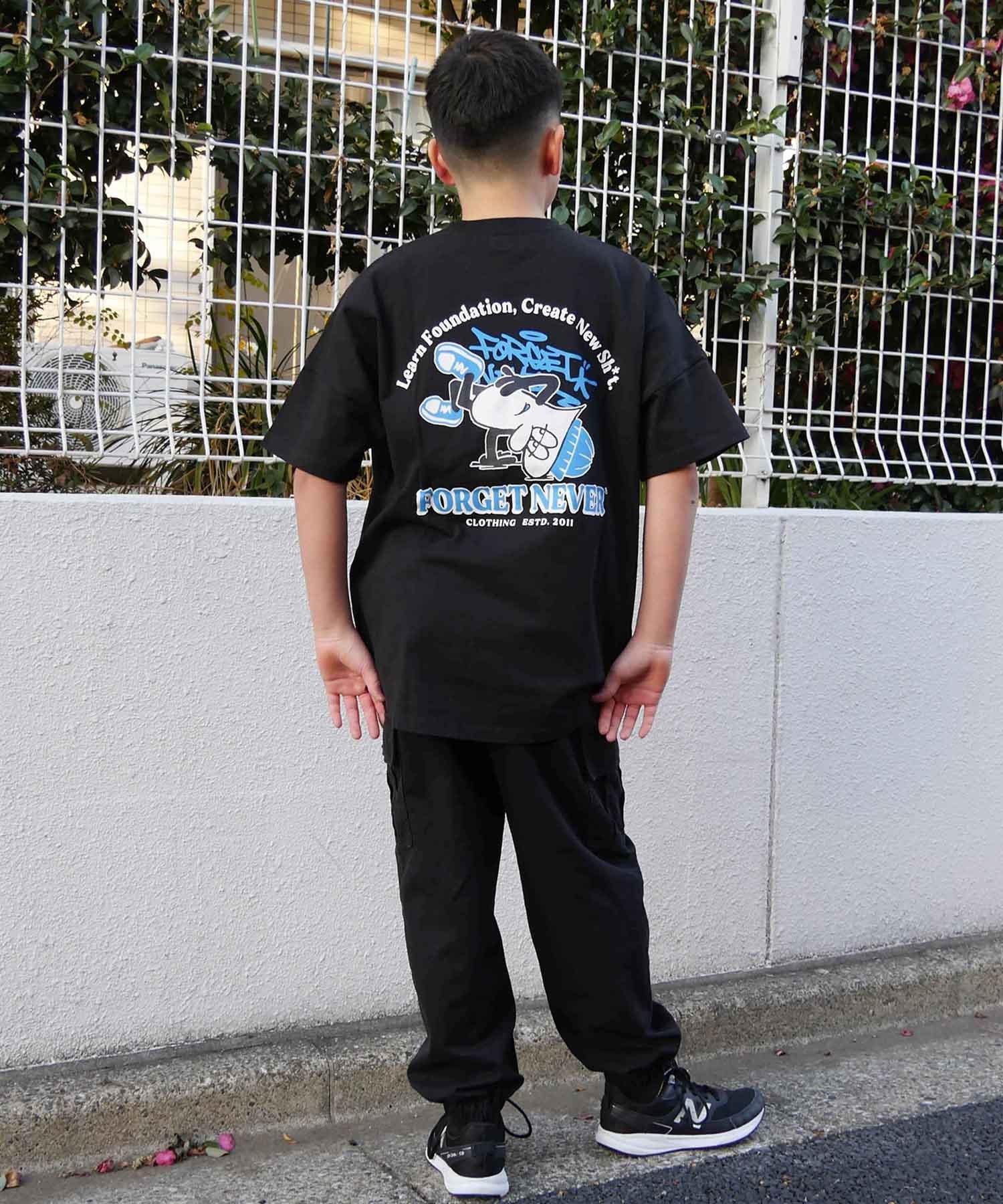 【関税込み】ネバーフォーゲット プリント クルーネック Tシャツ FORGET NEVER フォーゲットネバー キッズ 半袖 Tシャツ バック