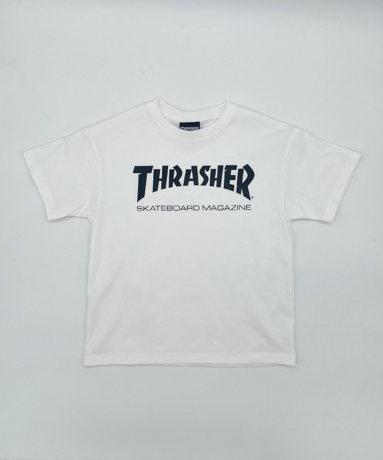 THRASHER スラッシャー キッズ Tシャツ 半袖 DESI THRASHER MAG LOGO T 24P472-42(WT-130cm)