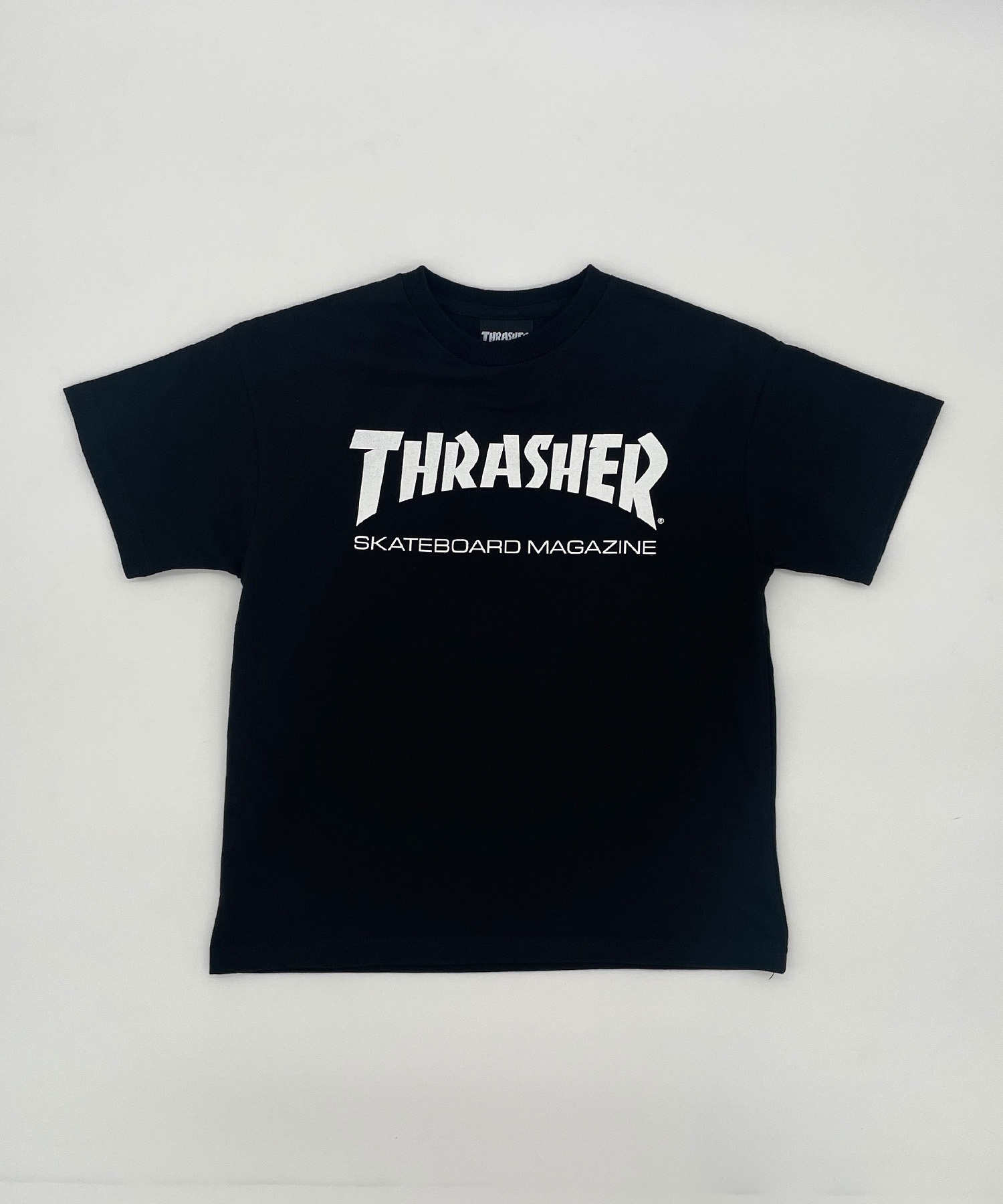 THRASHER スラッシャー キッズ Tシャツ 半袖 DESI THRASHER MAG LOGO T 24P472-42(WT-130cm)