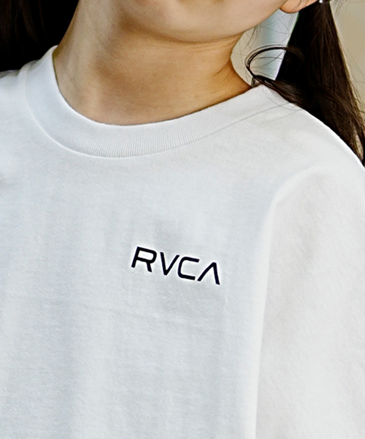 【クーポン対象】RVCA ルーカ キッズ ロングTシャツ ロンT バンダナ柄 130cm?160cm BE045-058(WHT-130cm)