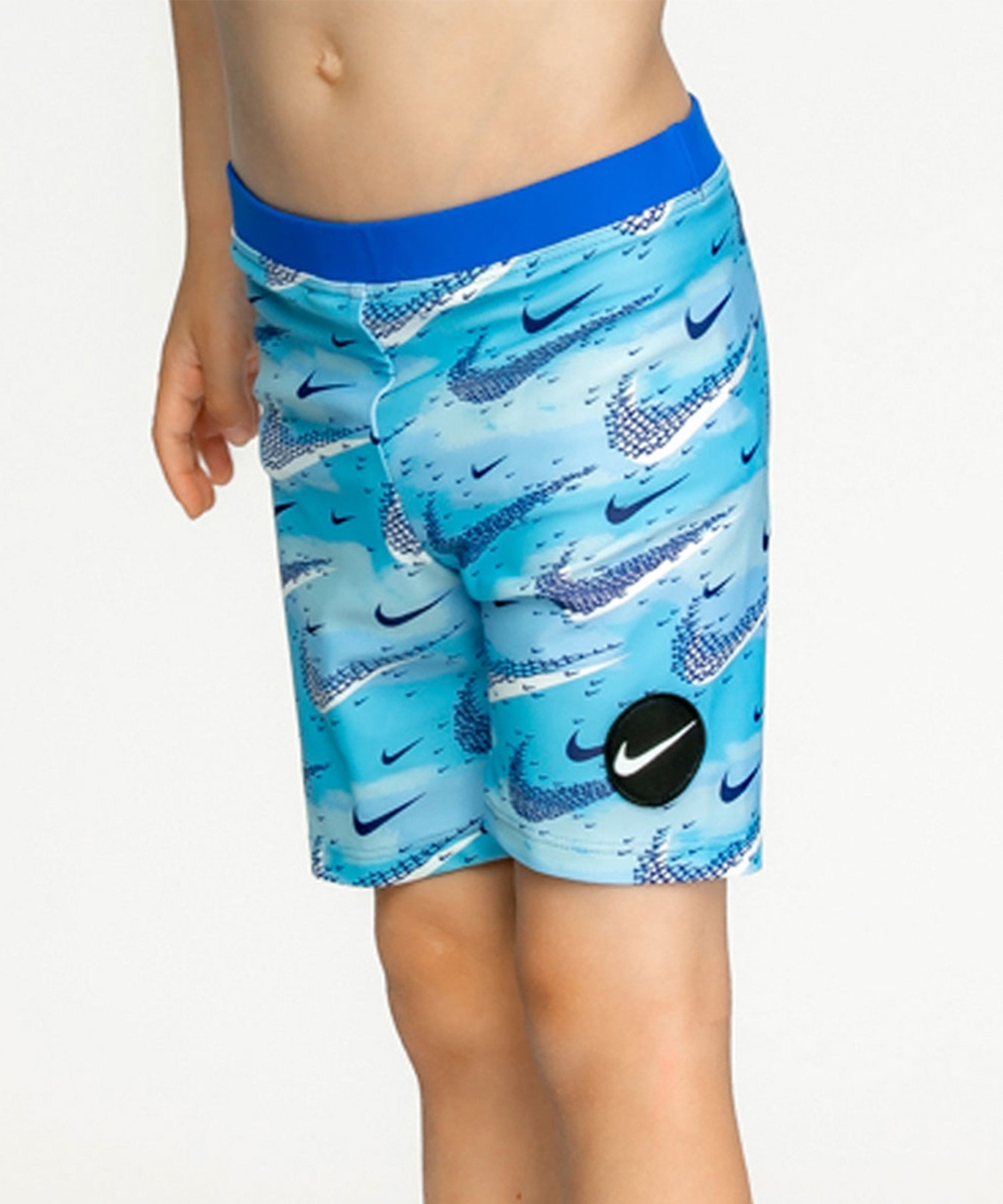 NIKE 1991097 010