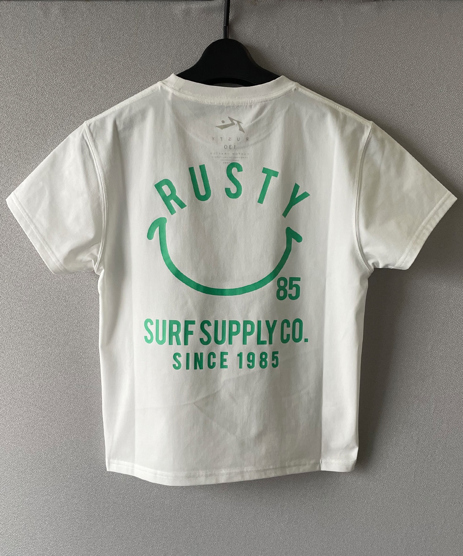 RUSTY ラスティー ラッシュガード キッズ 半袖 Tシャツ バックプリント UVカット 964465(WHT-130cm)