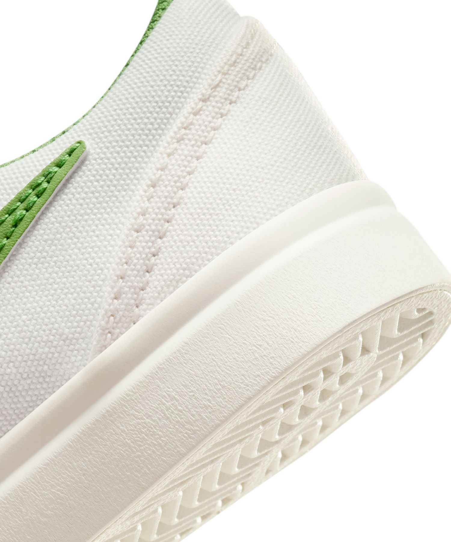 NIKE SB ナイキエスビー チェック キャンバス リトルキッズ スケート