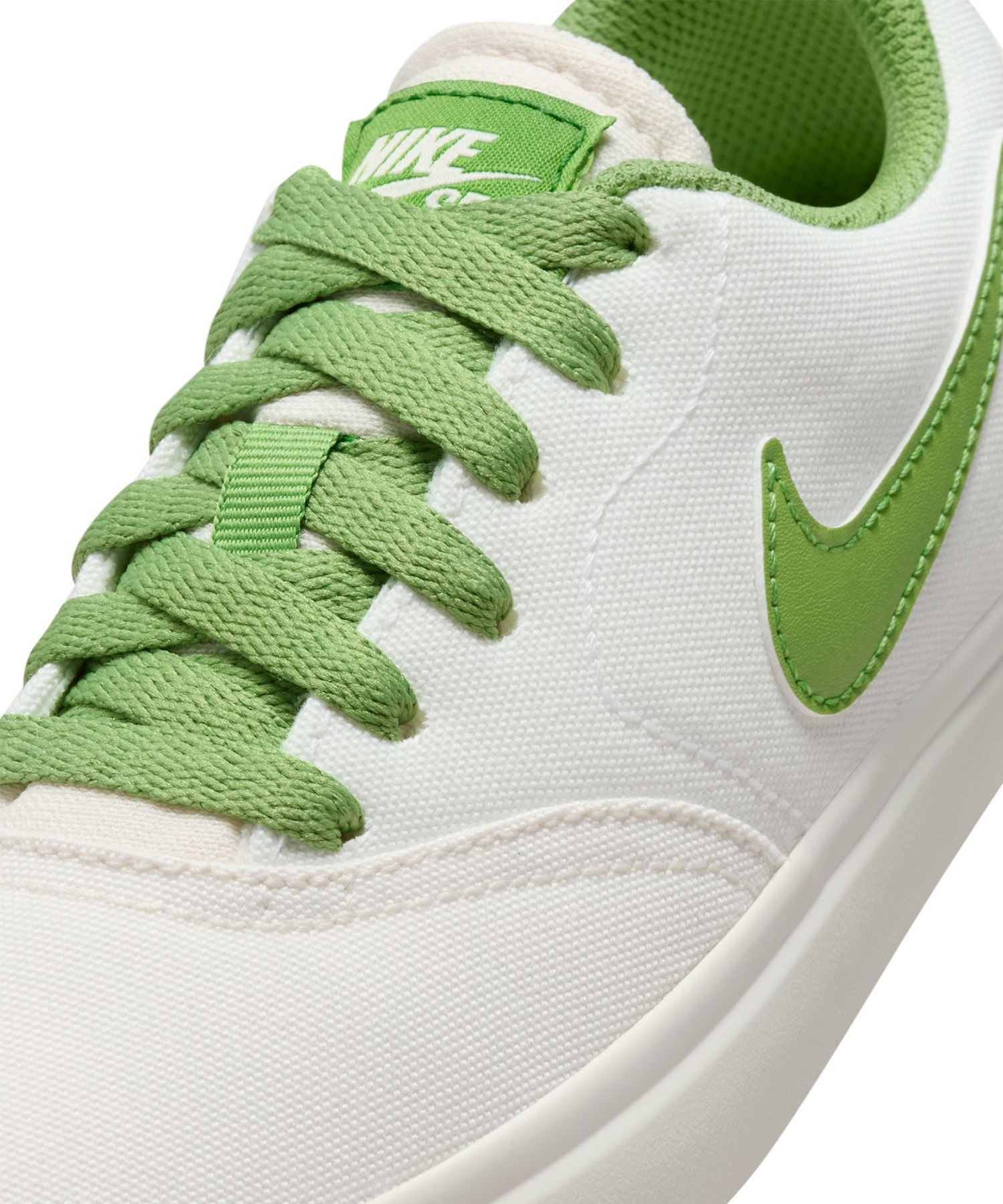 NIKE SB ナイキエスビー チェック キャンバス ジュニア スケート NIKE SB ナイキエスビー チェック キャンバス ジュニア スケート