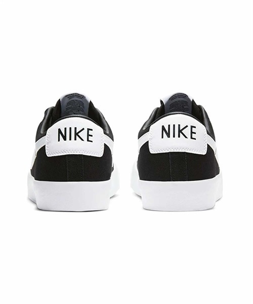 NIKE SB ZOOM BLAZER LOW PRO GT 