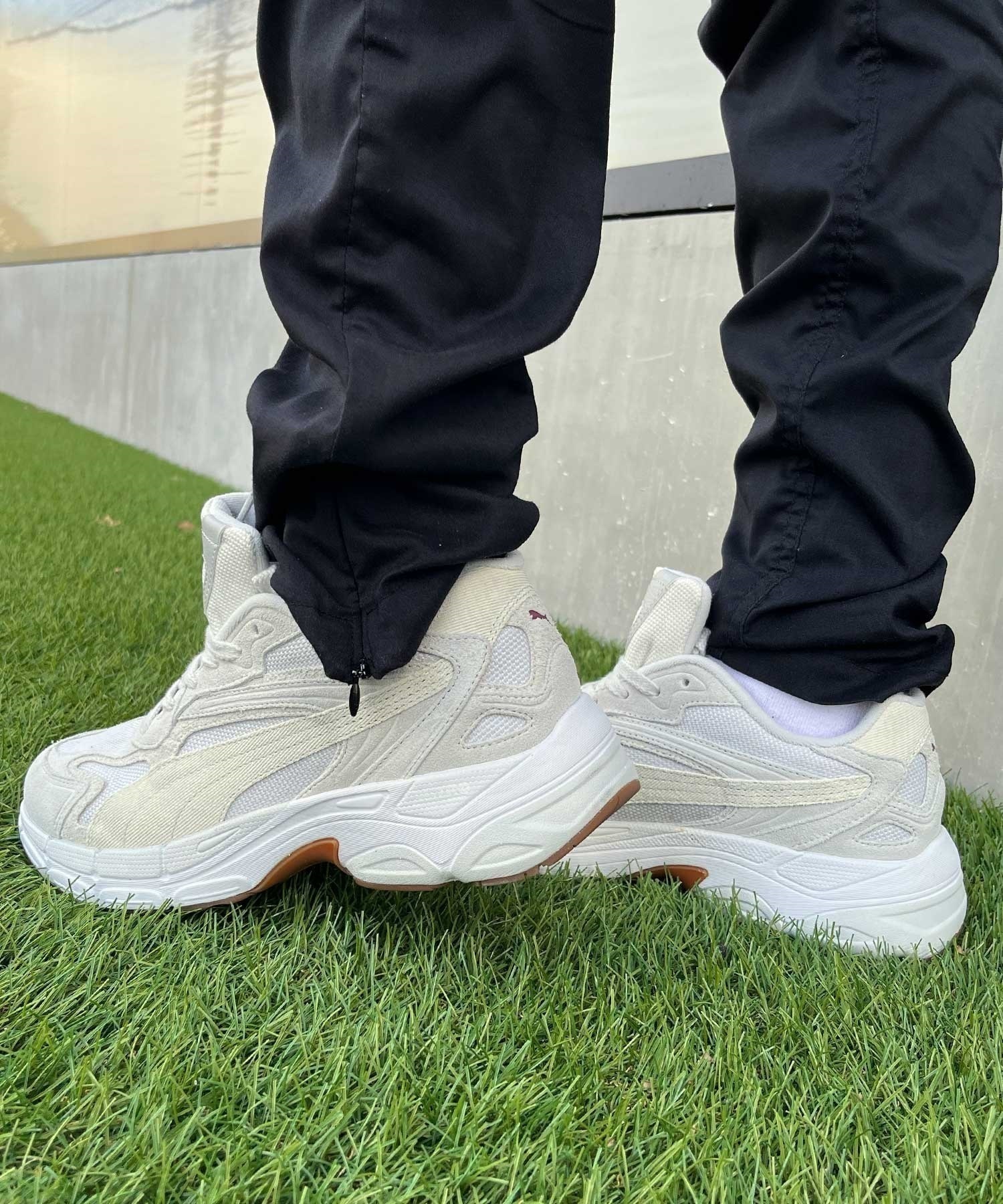 PUMA/プーマ テバリス NITRO メンズ コーデュロイ スニーカー 軽量 PUMA/プーマ テバリス NITRO メンズ コーデュロイ スニーカー 軽量